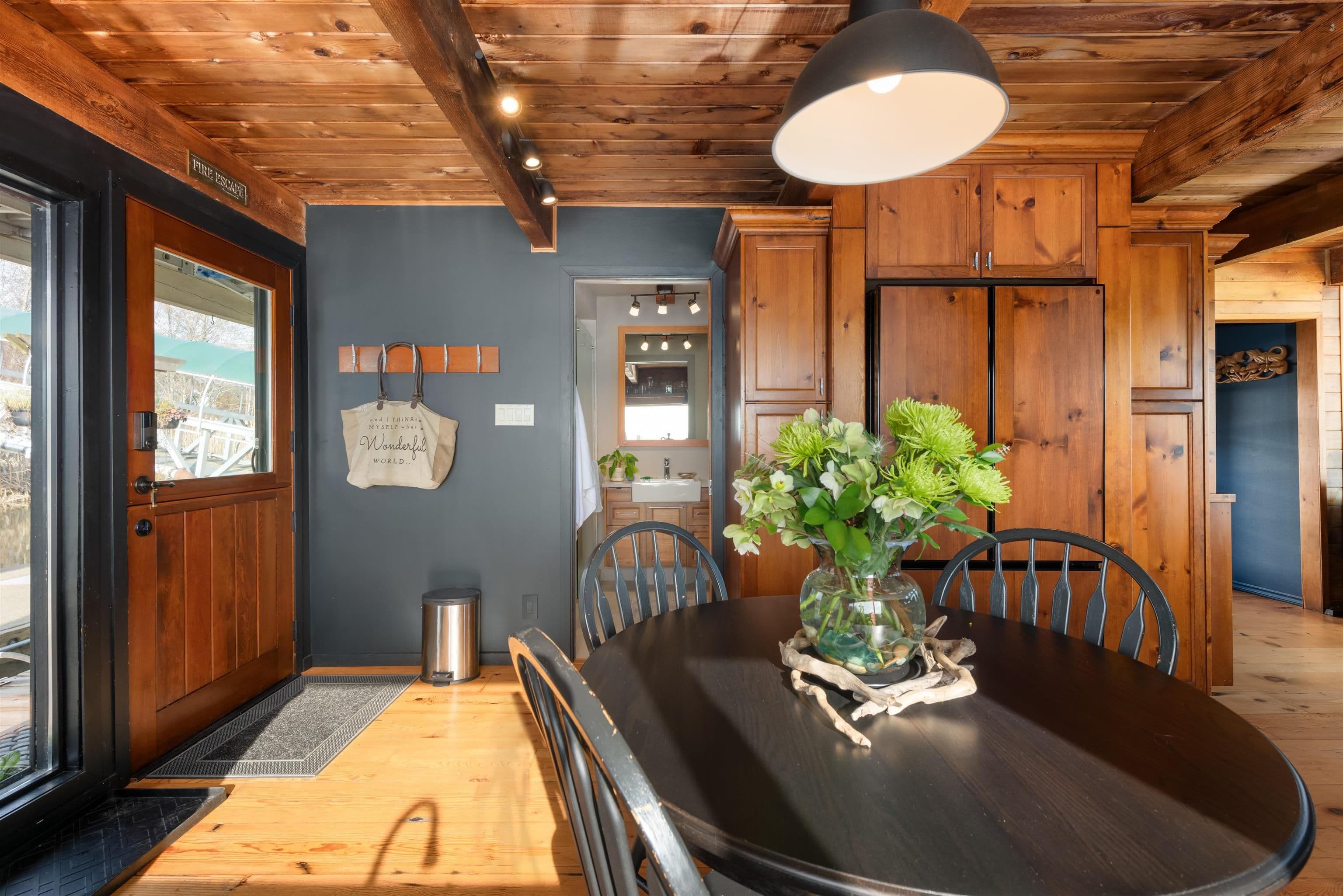 Property photo 75c73d28-f889-465c-8ca4-ac79a99bc588