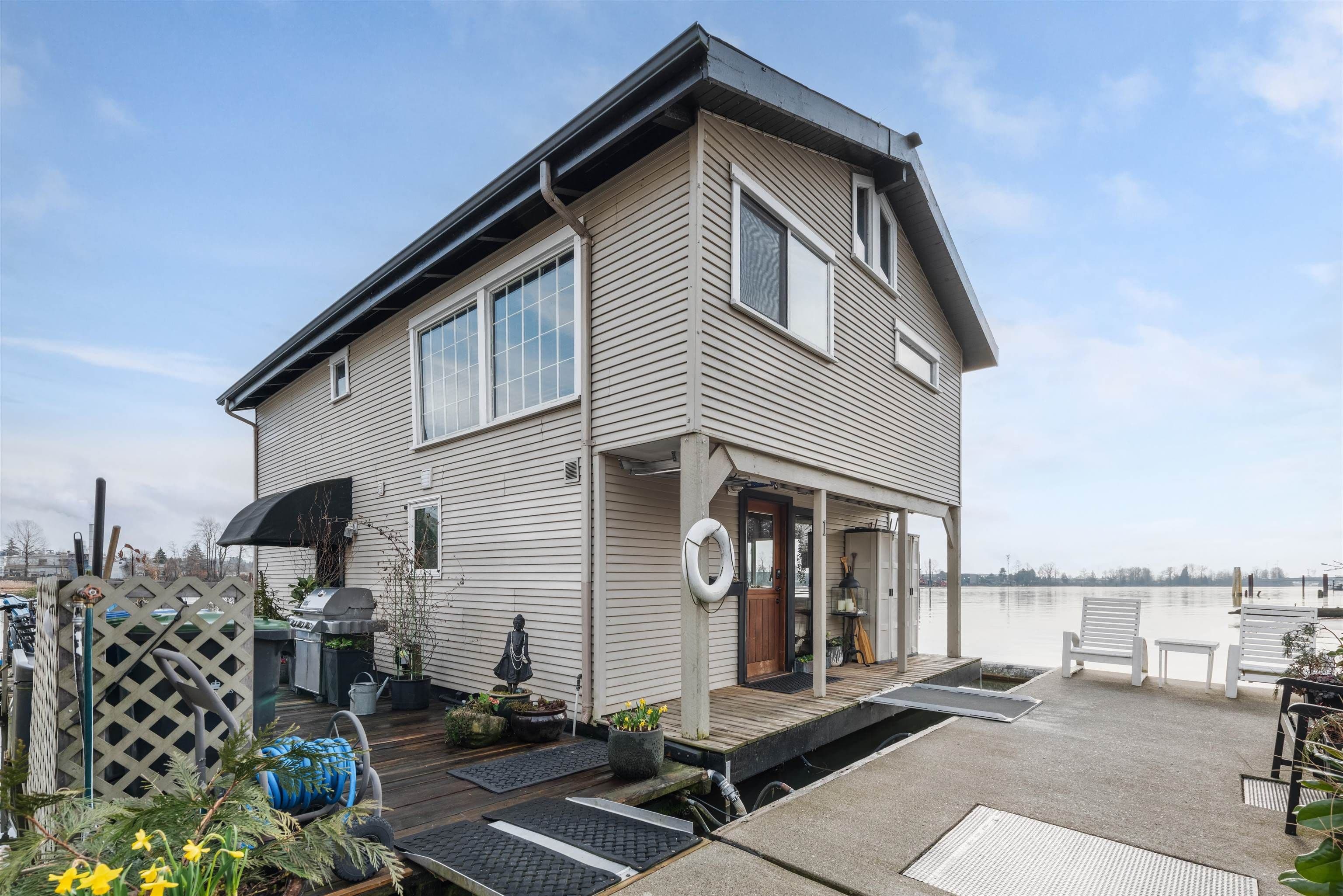 Property photo 5a86b615-28ba-43f4-a072-117eb4923b99