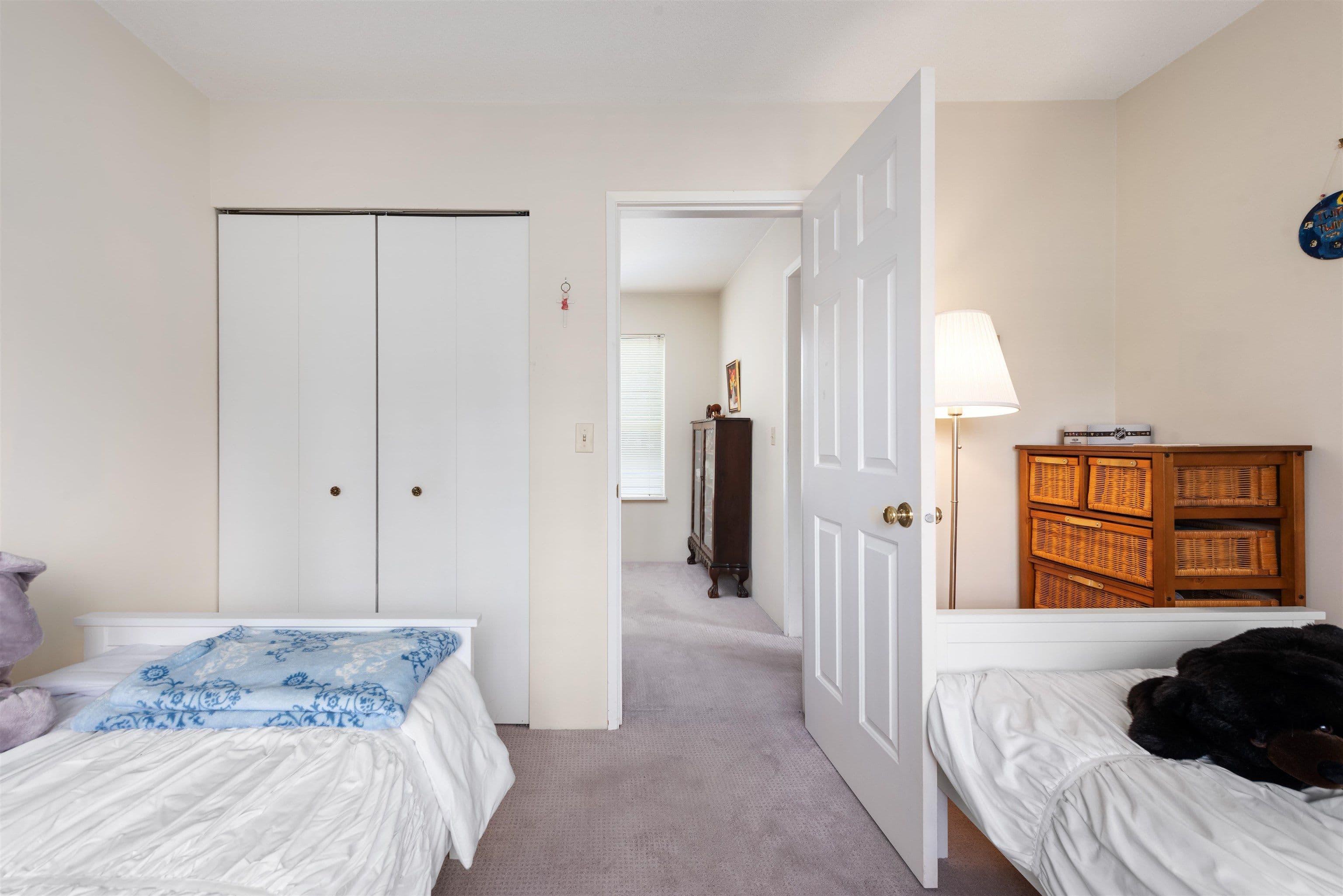 Property photo ac1b89b2-8983-47f7-98f8-6e62e2f23134