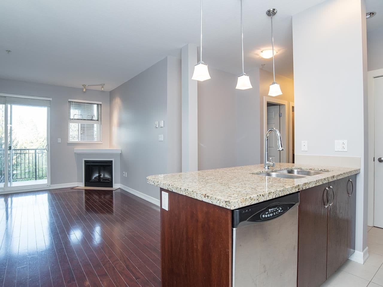 Property photo 1a3f9ca0-9922-418c-8594-e31612d36d61