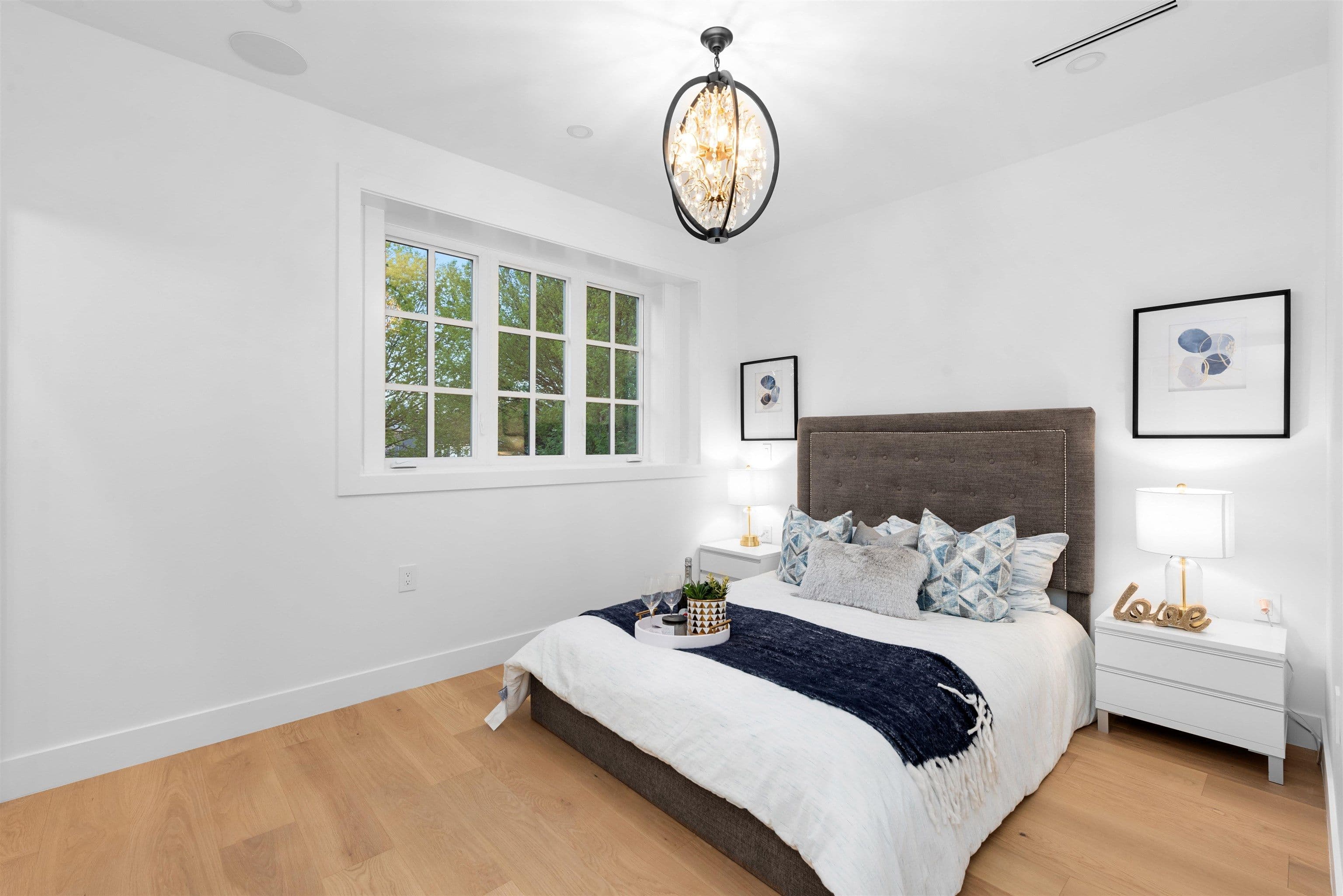 Property photo 6294e01f-59d3-48df-9d8e-4eab89d7c80b