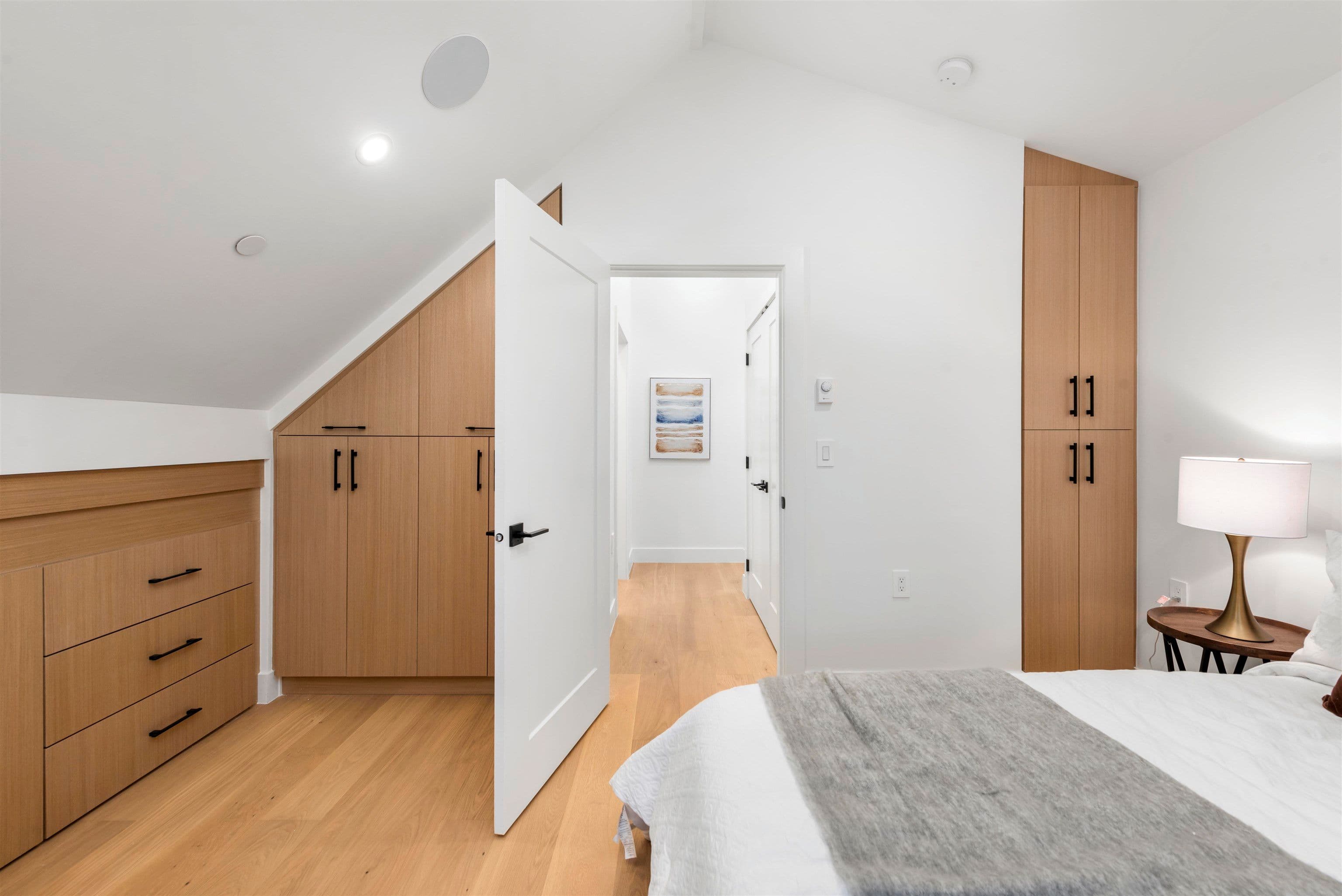Property photo ceb2cd79-c68f-47c4-a38a-3442bc5a0b6f