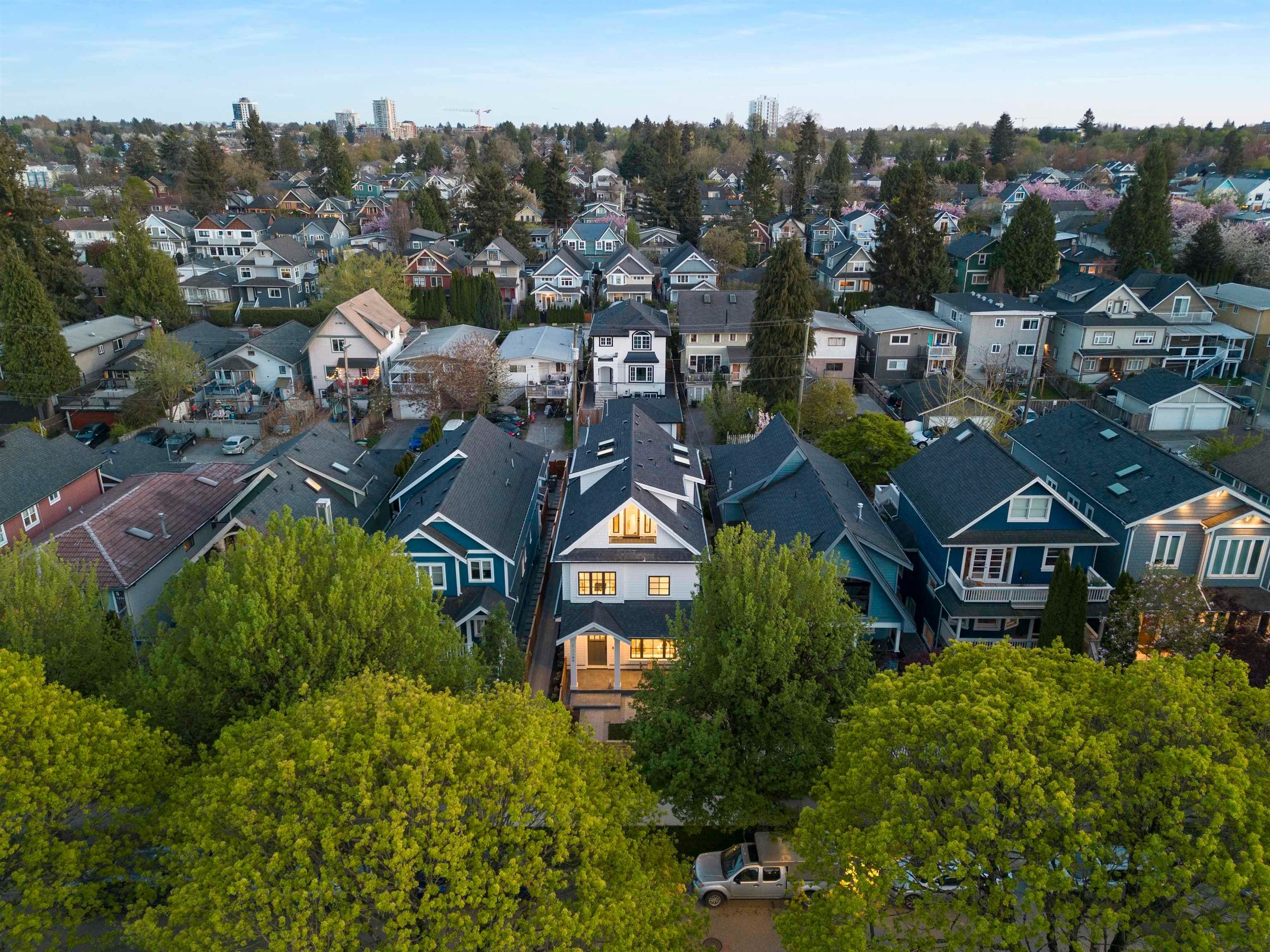 Property photo 99b13228-3932-466d-8044-dba360eaa043
