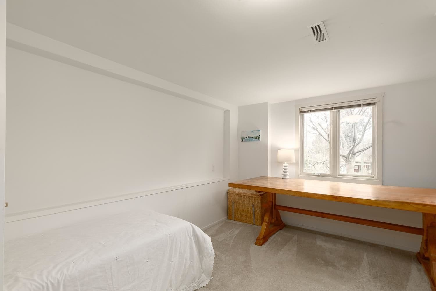 Property photo b771f708-f296-4a6a-87ce-bde7185b2837