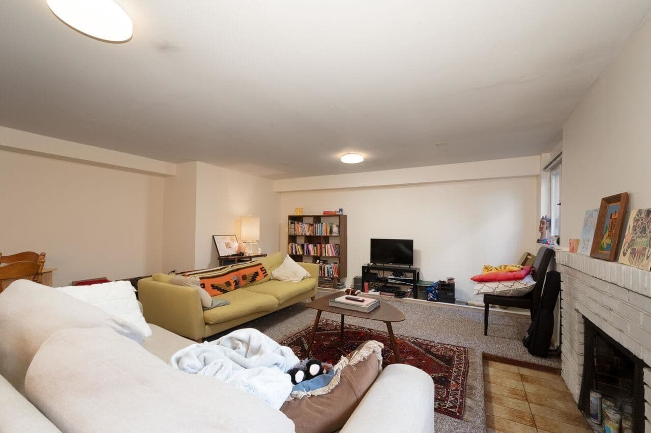 Property photo b89a6ea3-f389-4ca3-8476-1d7d6e03136b