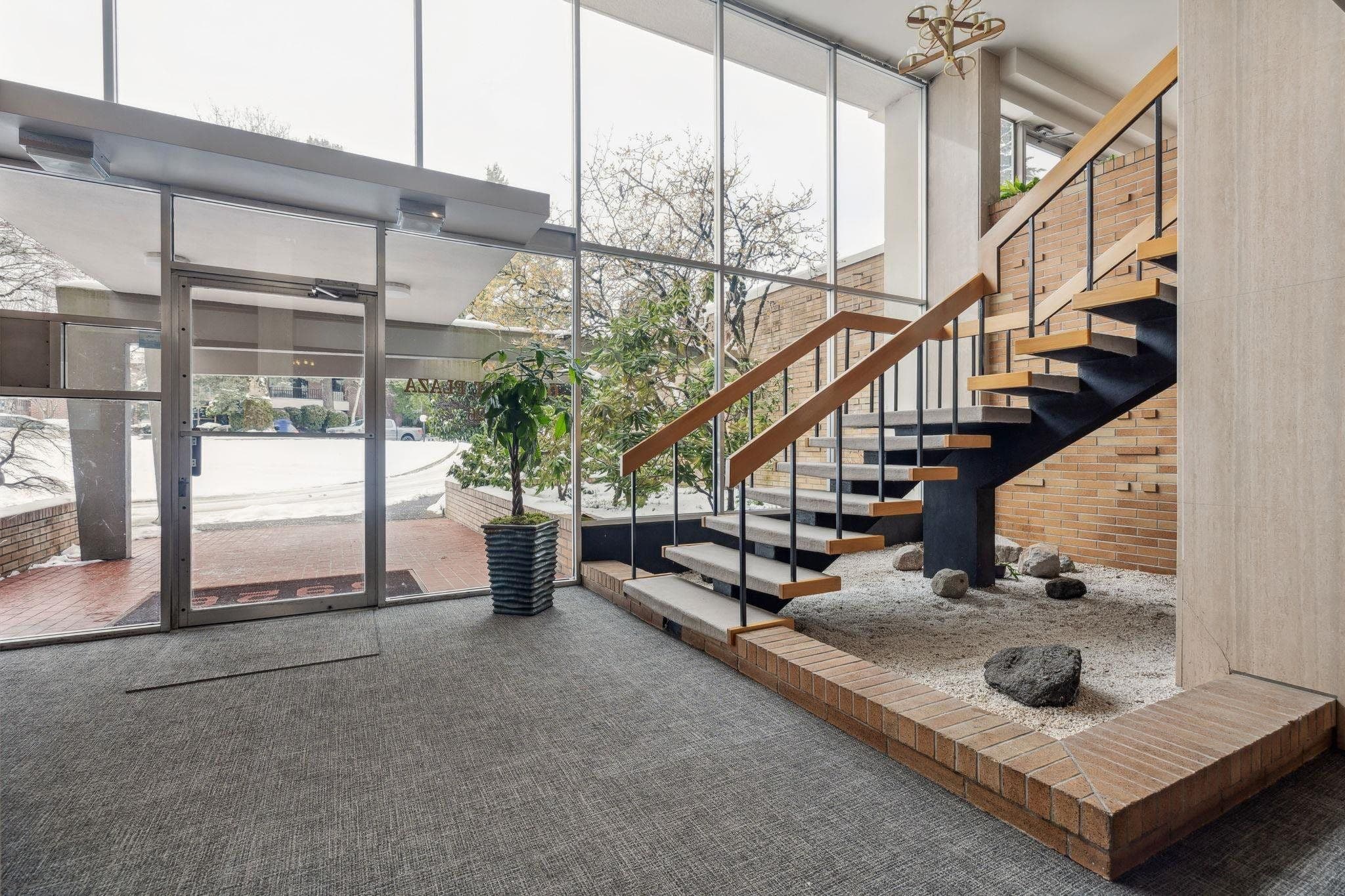 Property photo bcd24d16-3bbc-42c9-b87d-0fc754886ed2