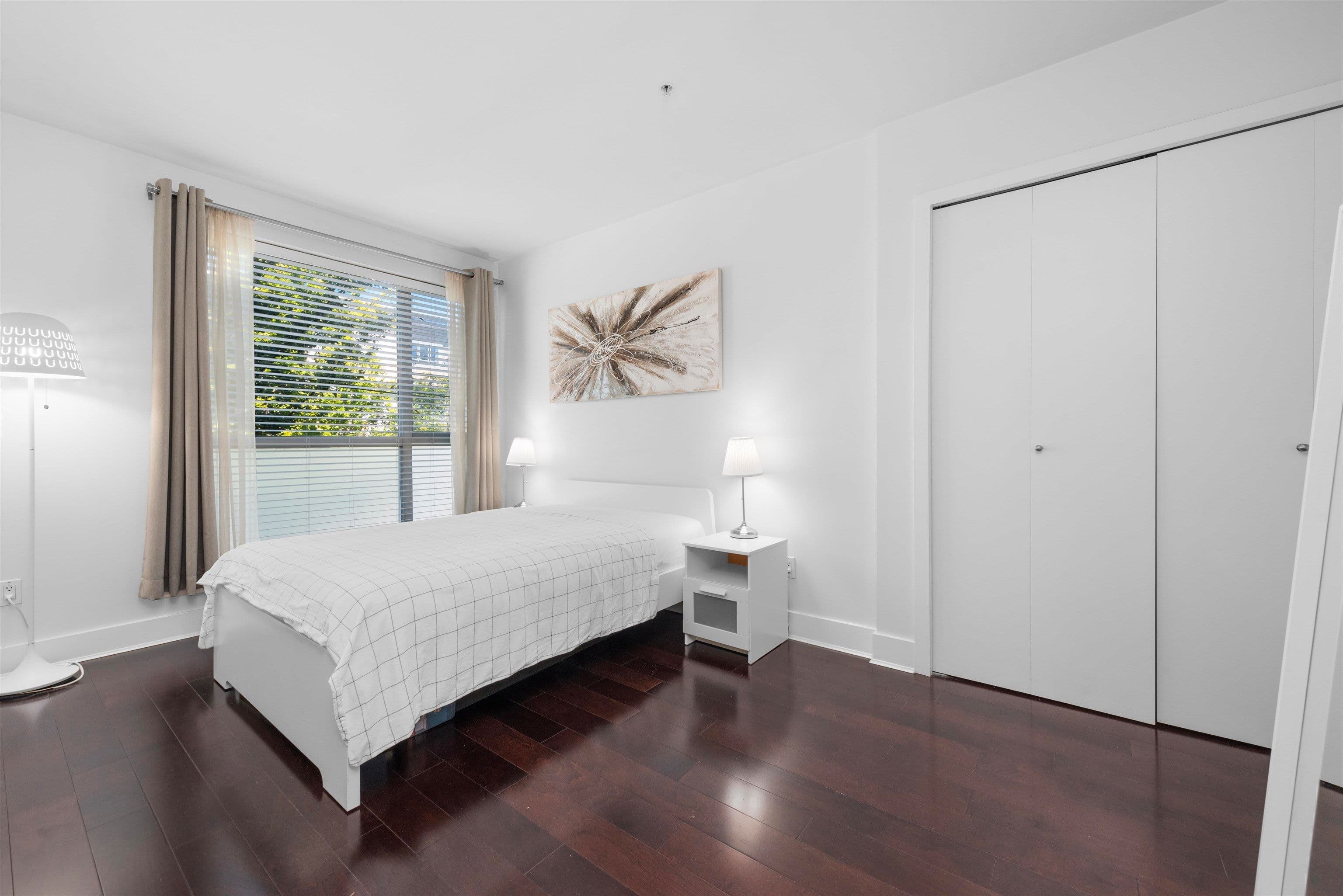 Property photo b8d9143d-2ae6-42b6-8ef0-10198519b6b6