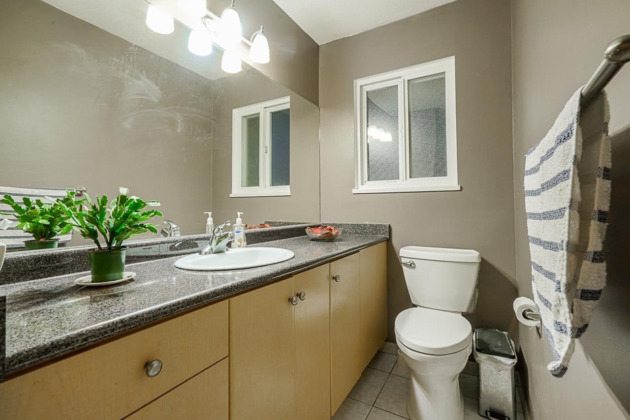 Property photo 208237b5-3793-40fa-83bb-a78cf3669745