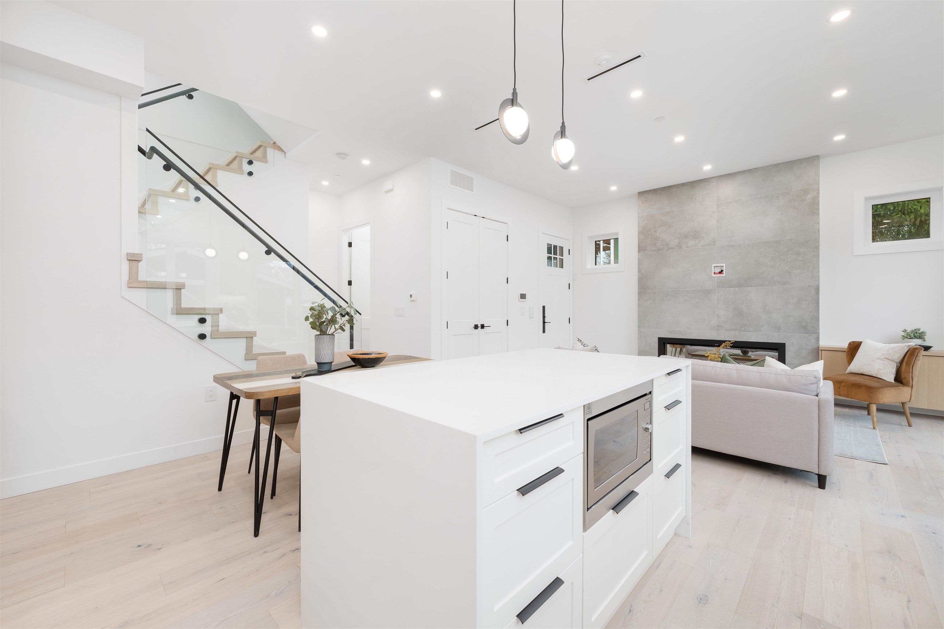 Property photo f92b3712-df69-4a33-a86d-7620c319476b