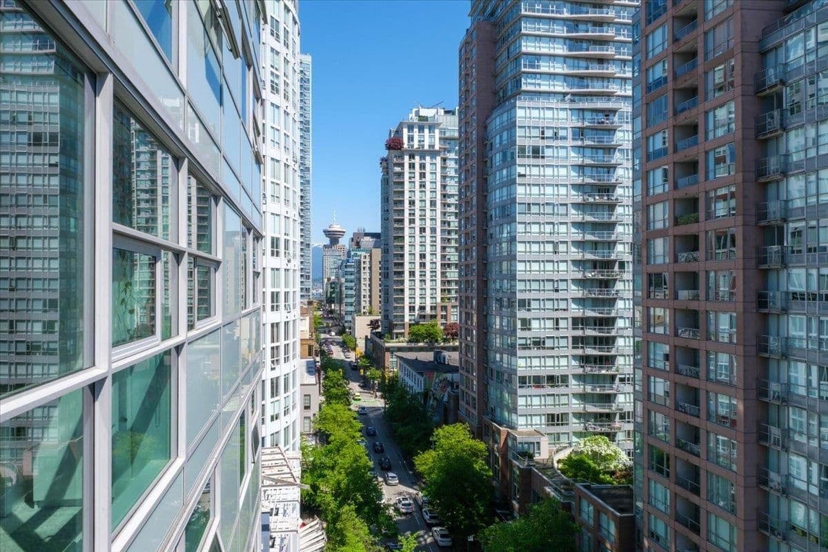 Property photo 6a8fcb87-2193-4b06-a086-061b49cd4f4e