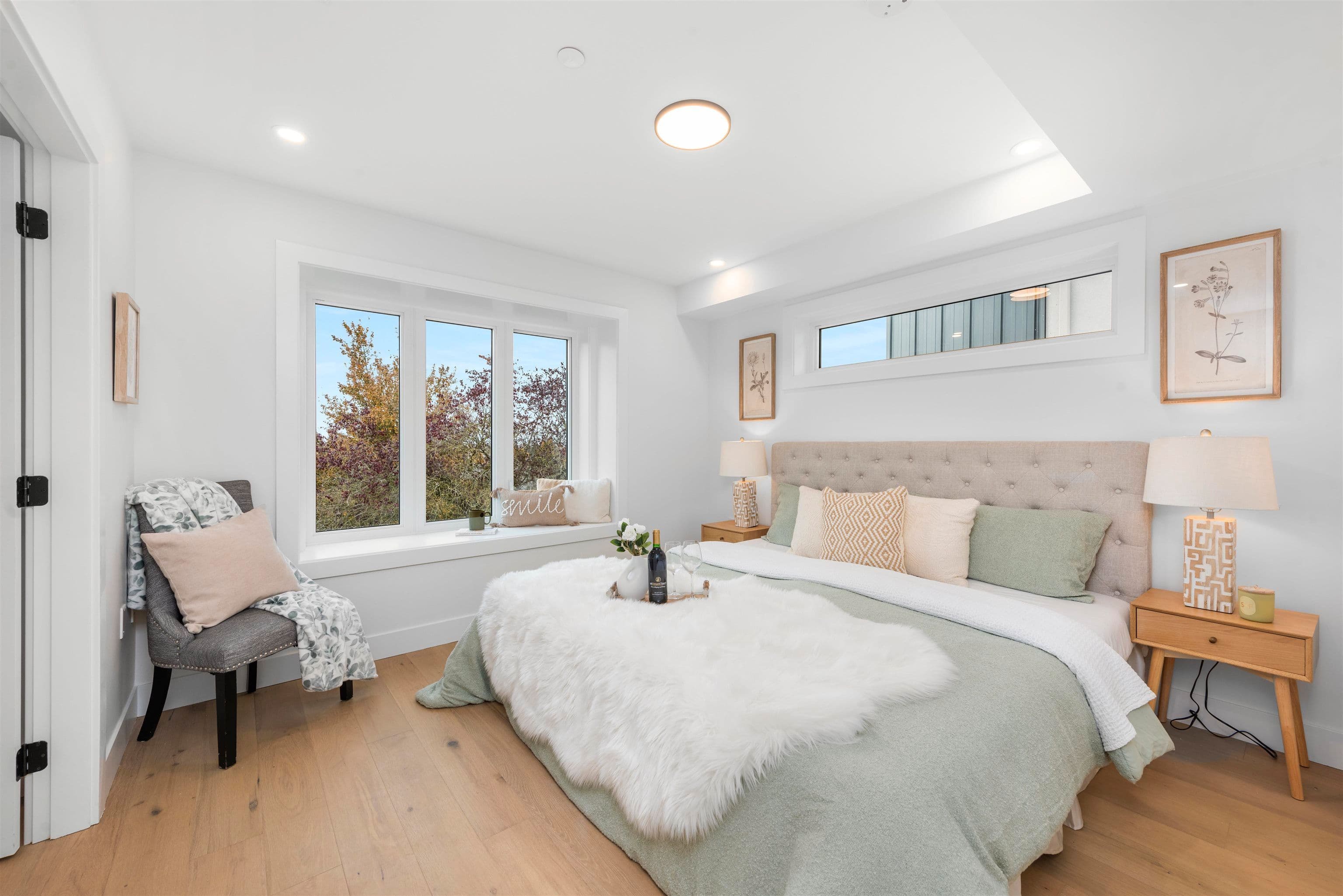 Property photo 3fcec90a-77b8-45a2-acd9-835bfa6805ad