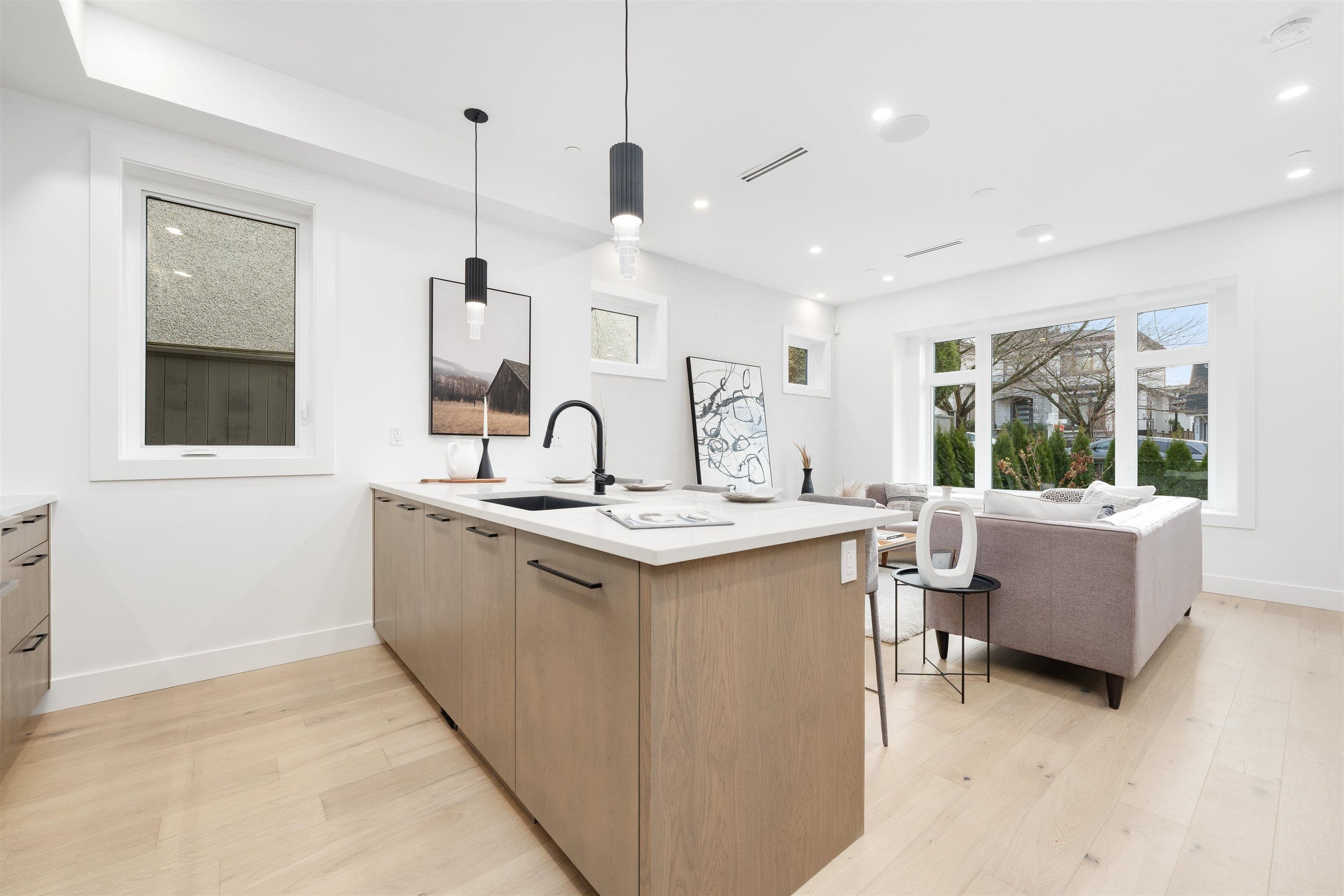 Property photo eca09da2-d309-4539-aa98-4a8aeec649a7