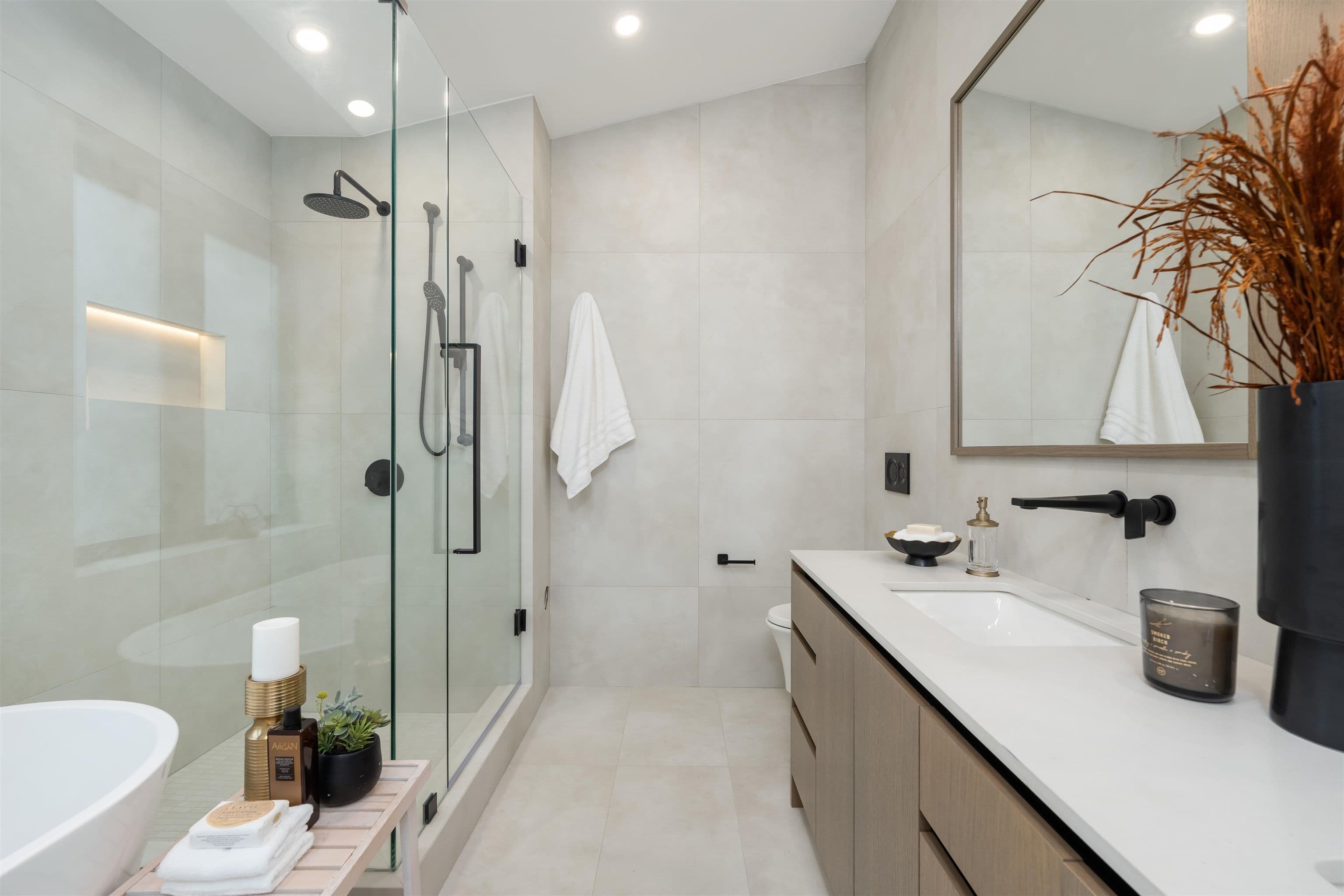 Property photo b8321abe-73e2-4b0d-8e09-f054225520e1