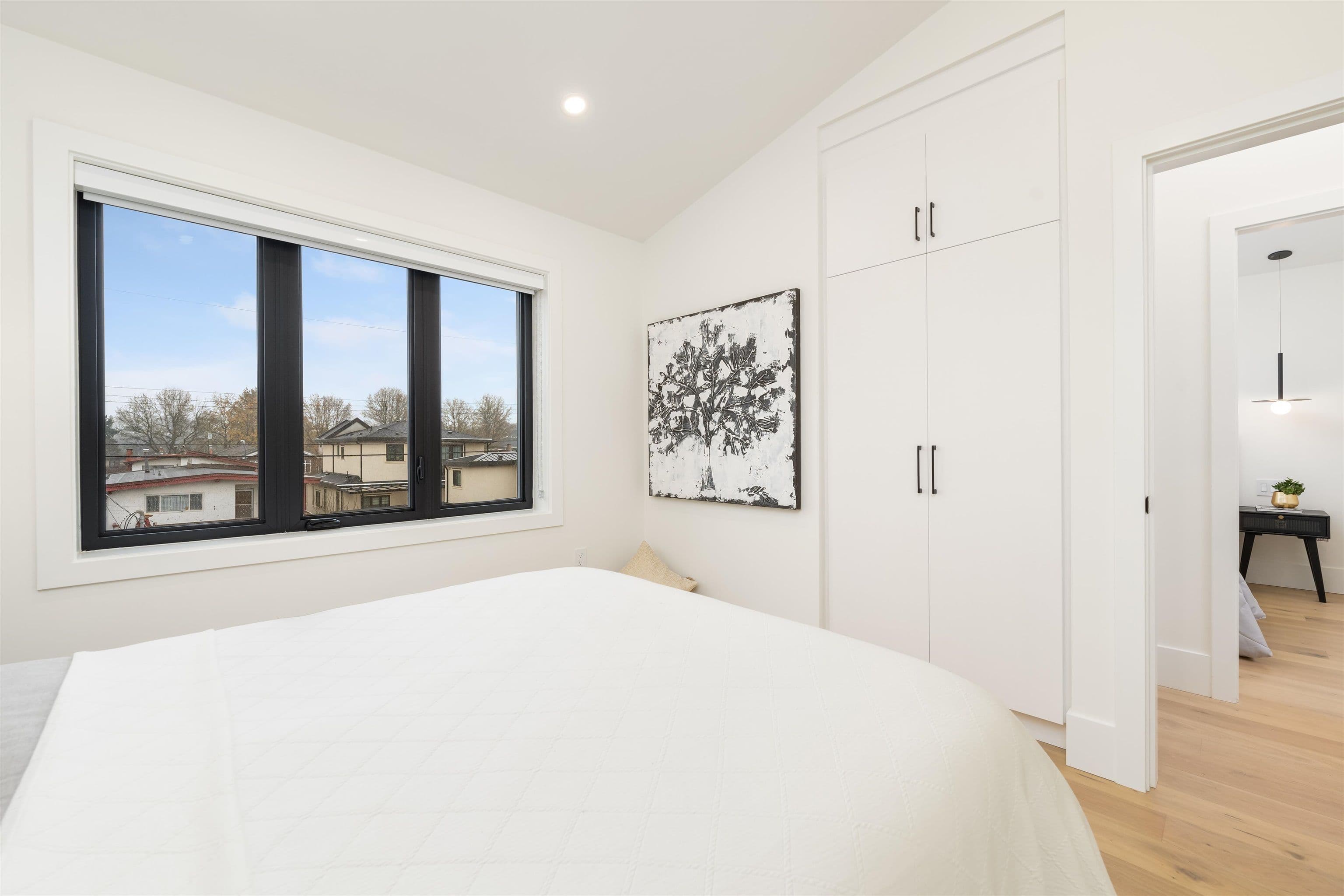 Property photo 9c6688f6-8d18-4e8e-9027-57291576e521