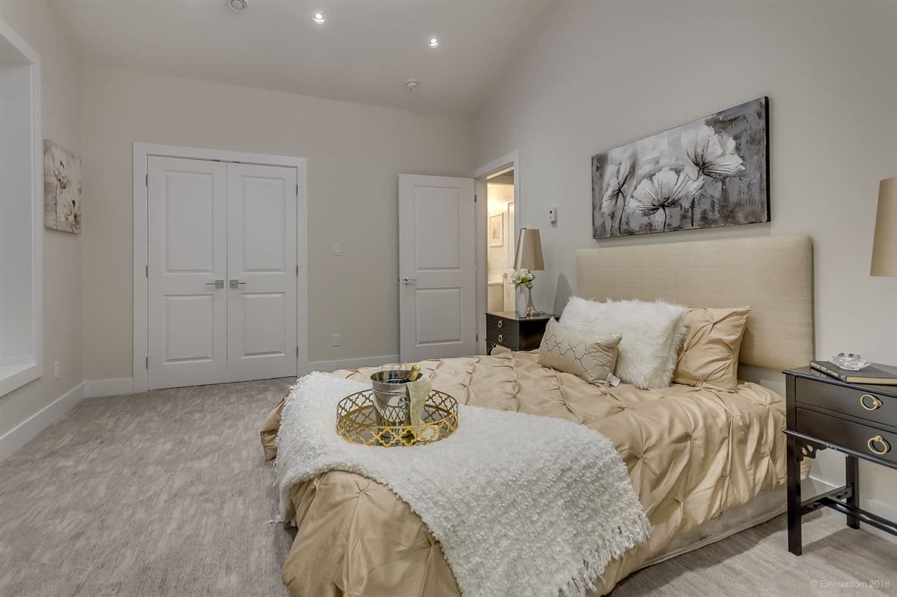 Property photo 2bbeb7e8-bf0a-489d-bdd1-f04c7359e12d