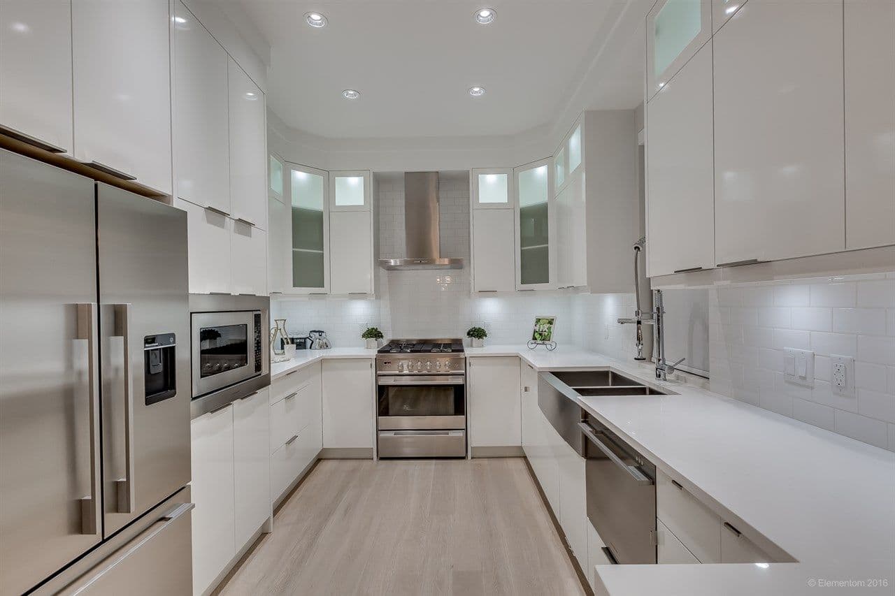 Property photo b98dabd0-e584-493b-885e-a21925cb3f1c