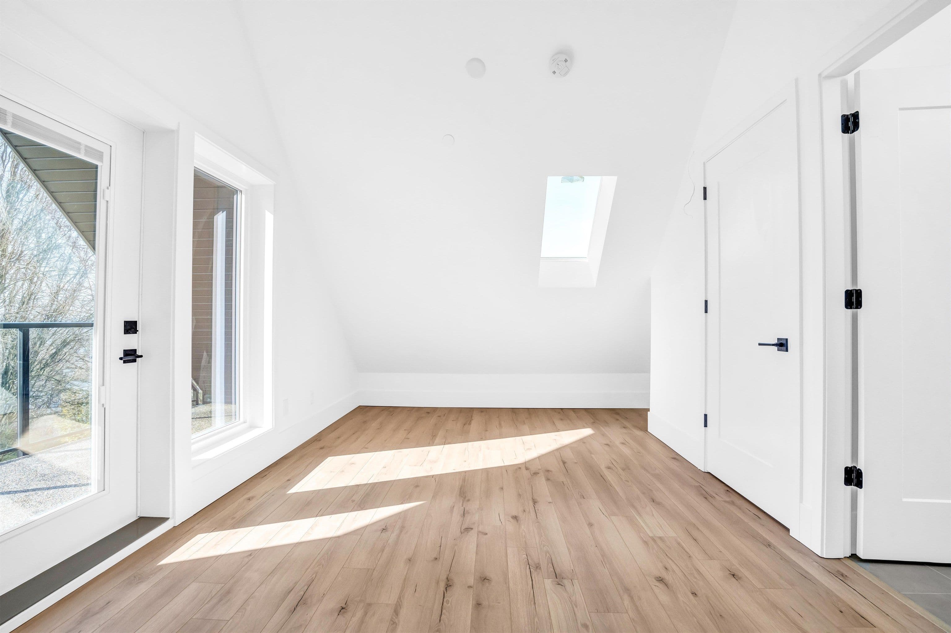 Property photo 997854b3-7b57-43ef-9d7a-ac43fc03e7ae