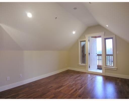Property photo aaa9b11b-8b8c-42f5-a2bb-8b1cdbe11dd9