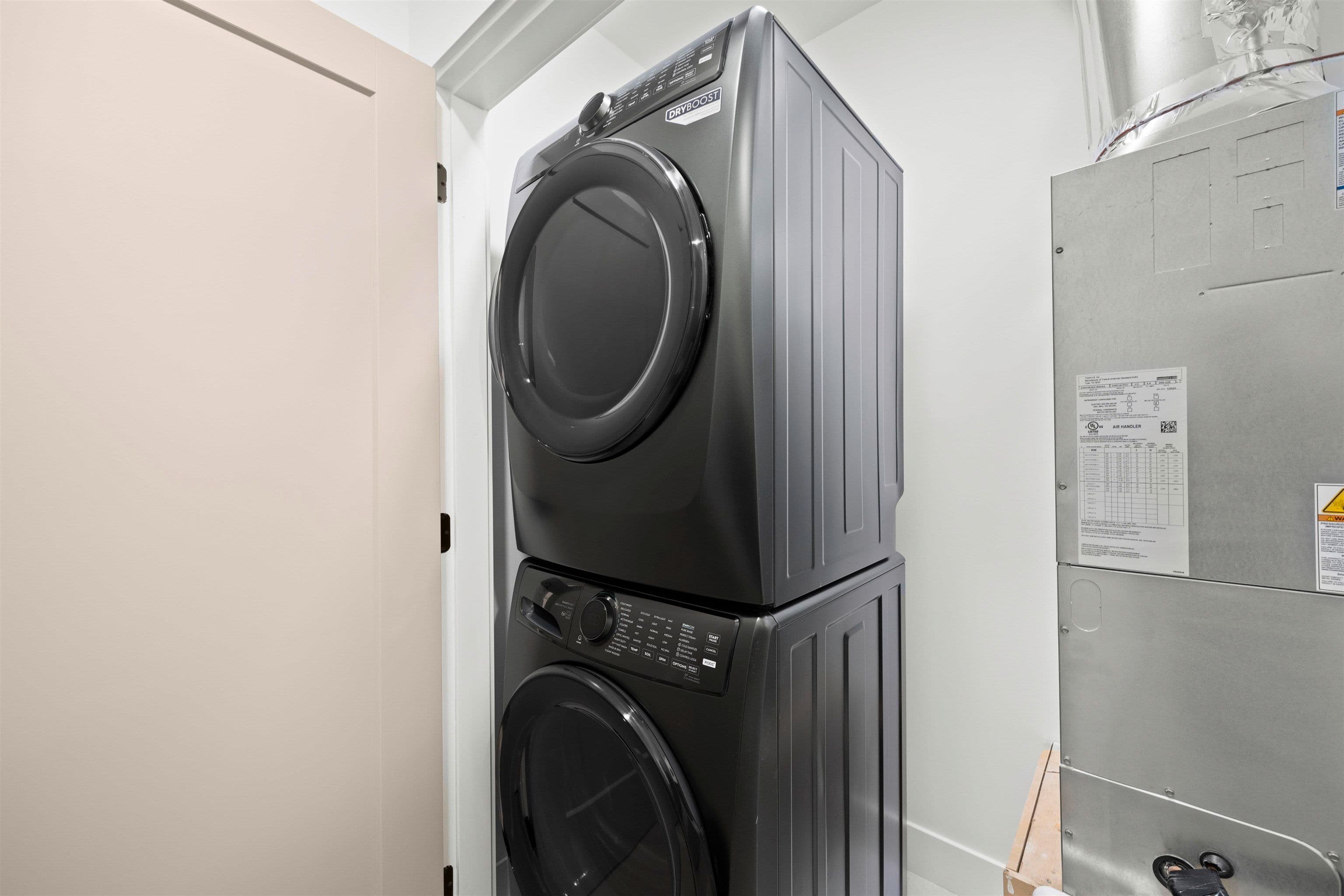 Property photo 426d5d1a-d63e-4e00-ab3d-7b3ac2eee93d