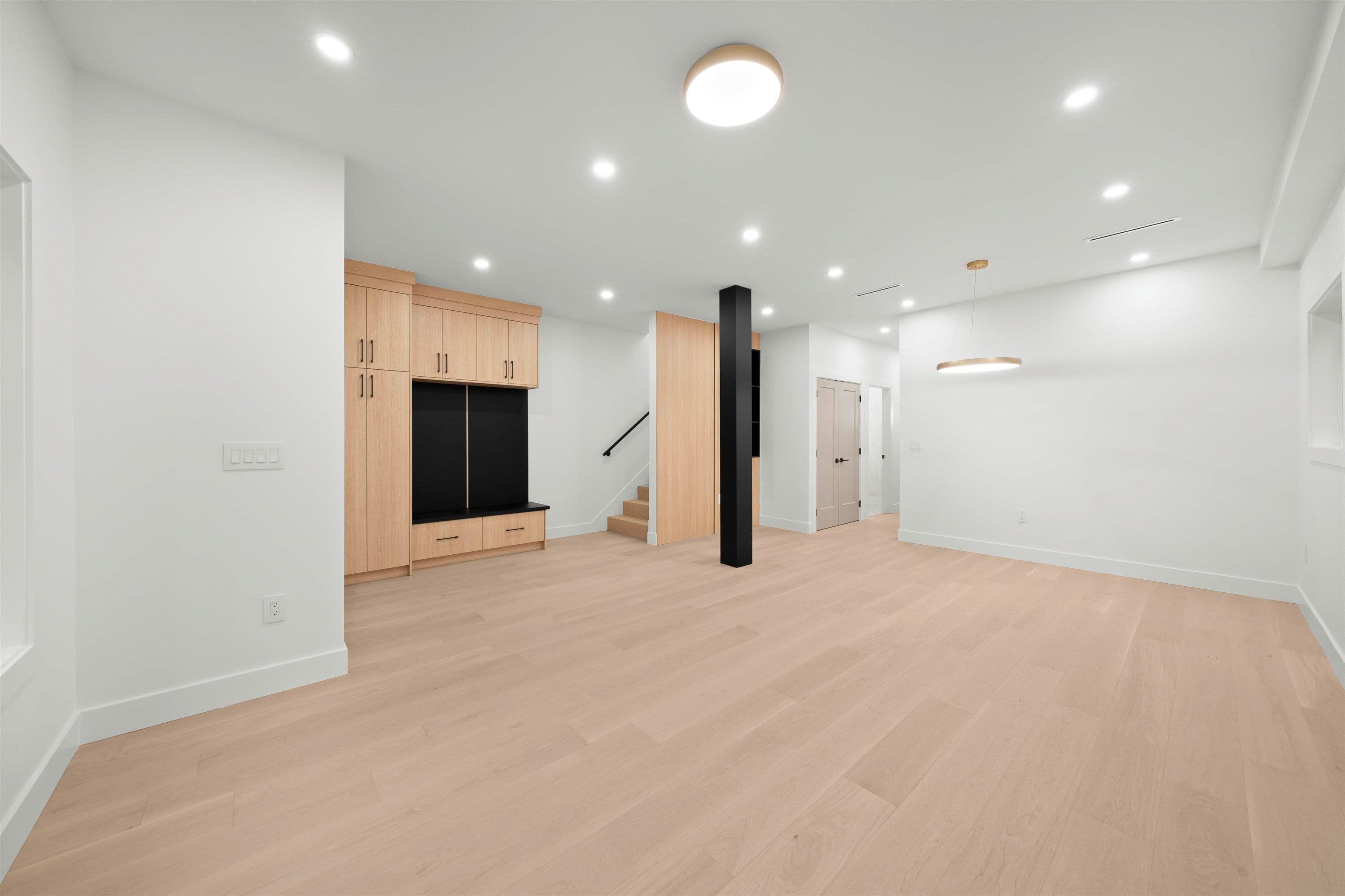 Property photo e371fc07-b409-443d-9525-2ee90ab5f8b8
