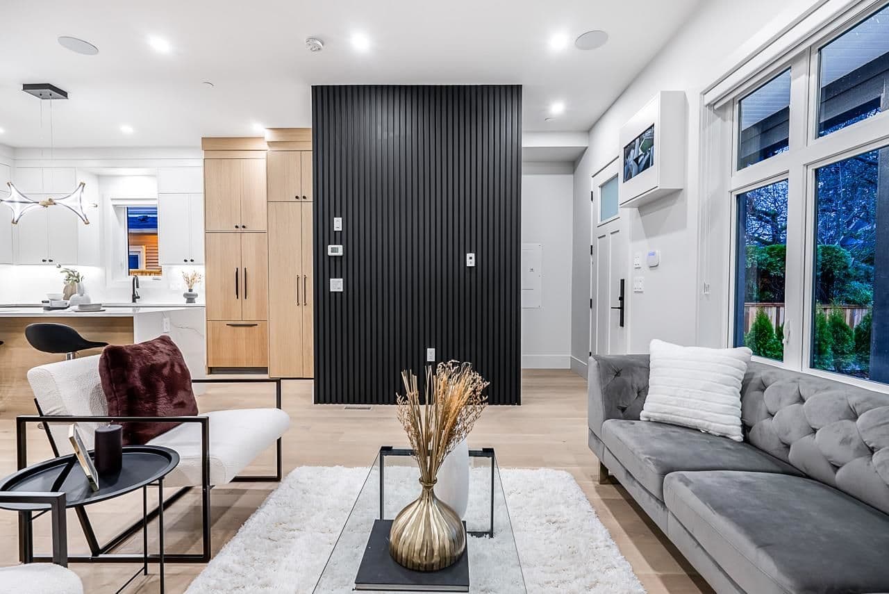 Property photo 55ad75a4-f95d-4f79-8759-363c6b1f9b08