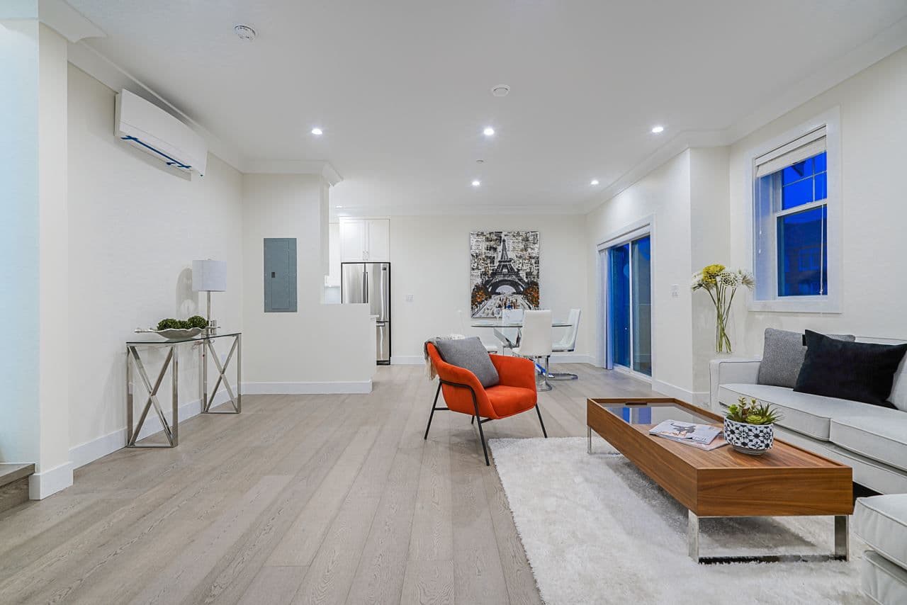 Property photo f12a17e3-18a6-4223-ae1b-29d08b79c528
