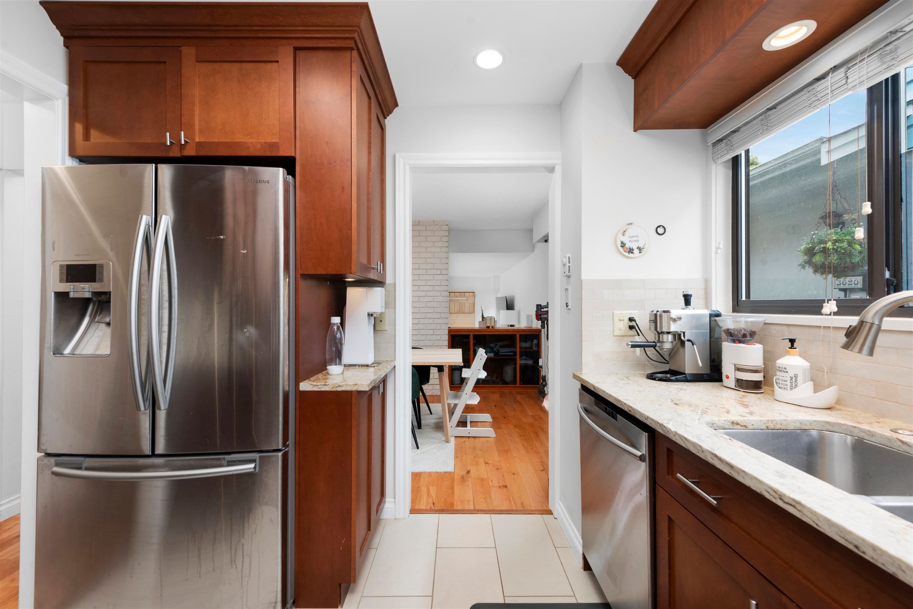Property photo a3d24096-5955-463a-b637-df60acad20e6