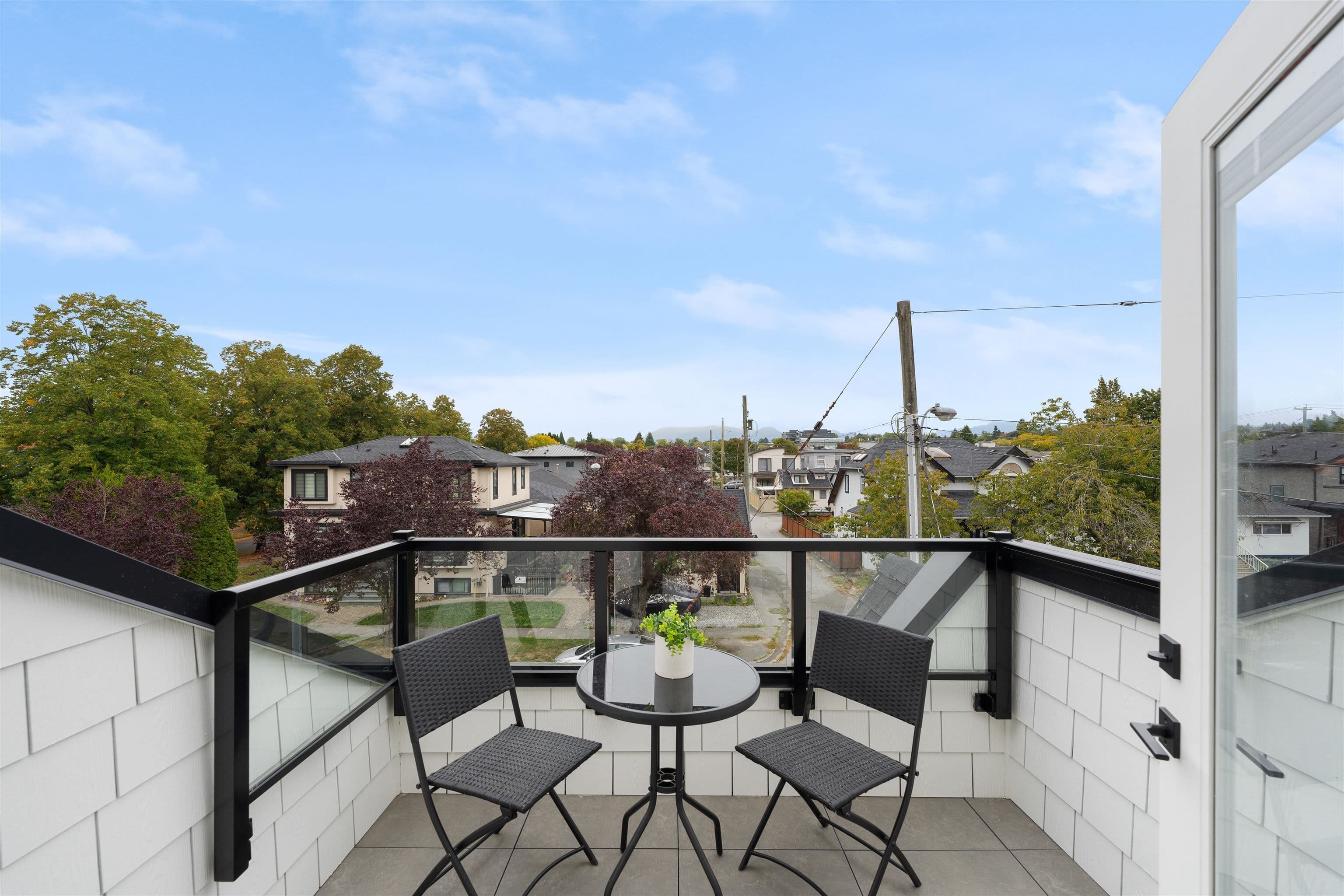 Property photo 4d6247a8-129b-4e31-84cc-c599605058b4