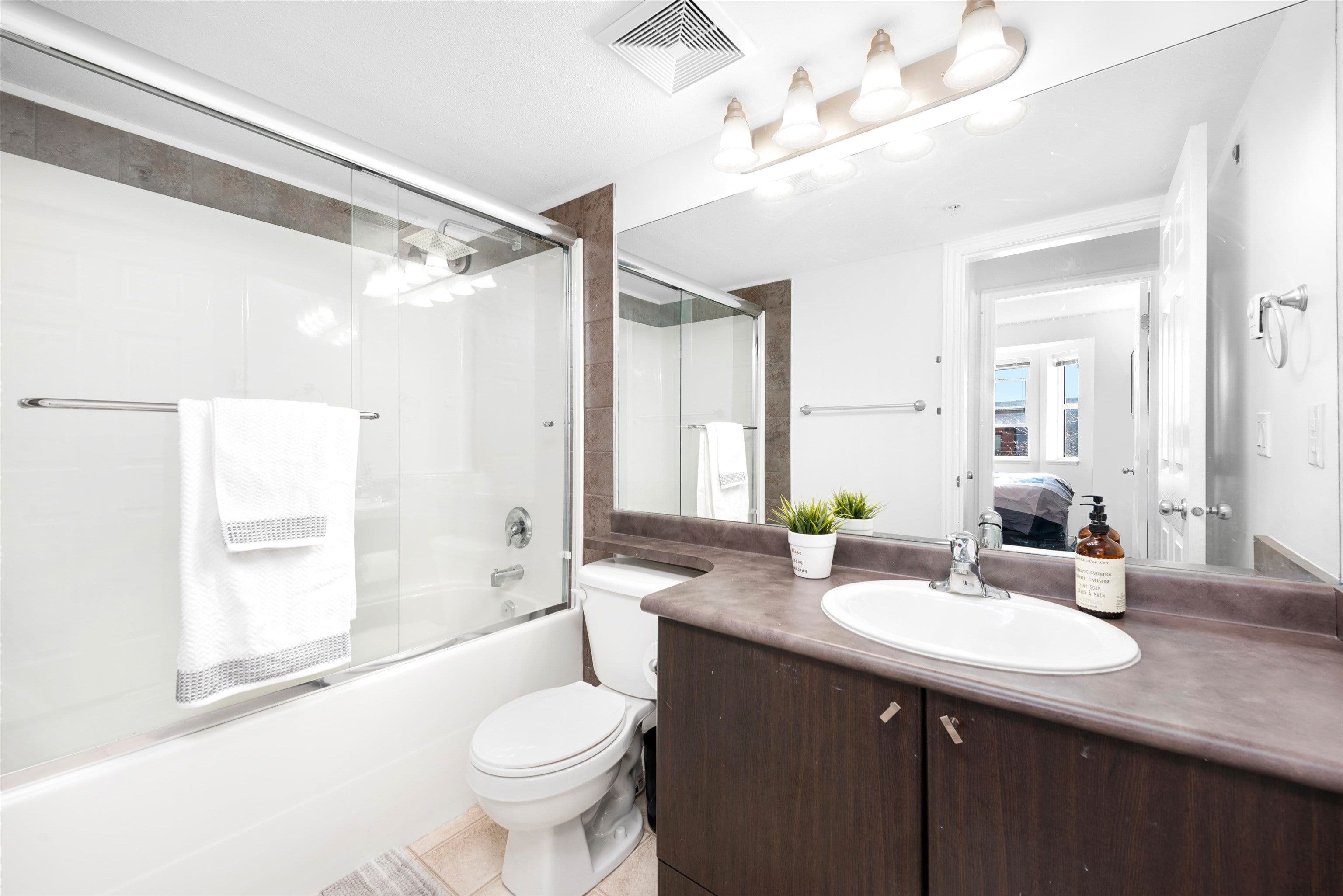 Property photo 12104b9c-0a40-49c9-a726-956d3e6e5b08