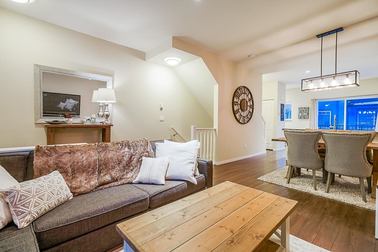 Property photo be741c32-4b4c-4ad1-8f1d-60050068bb48