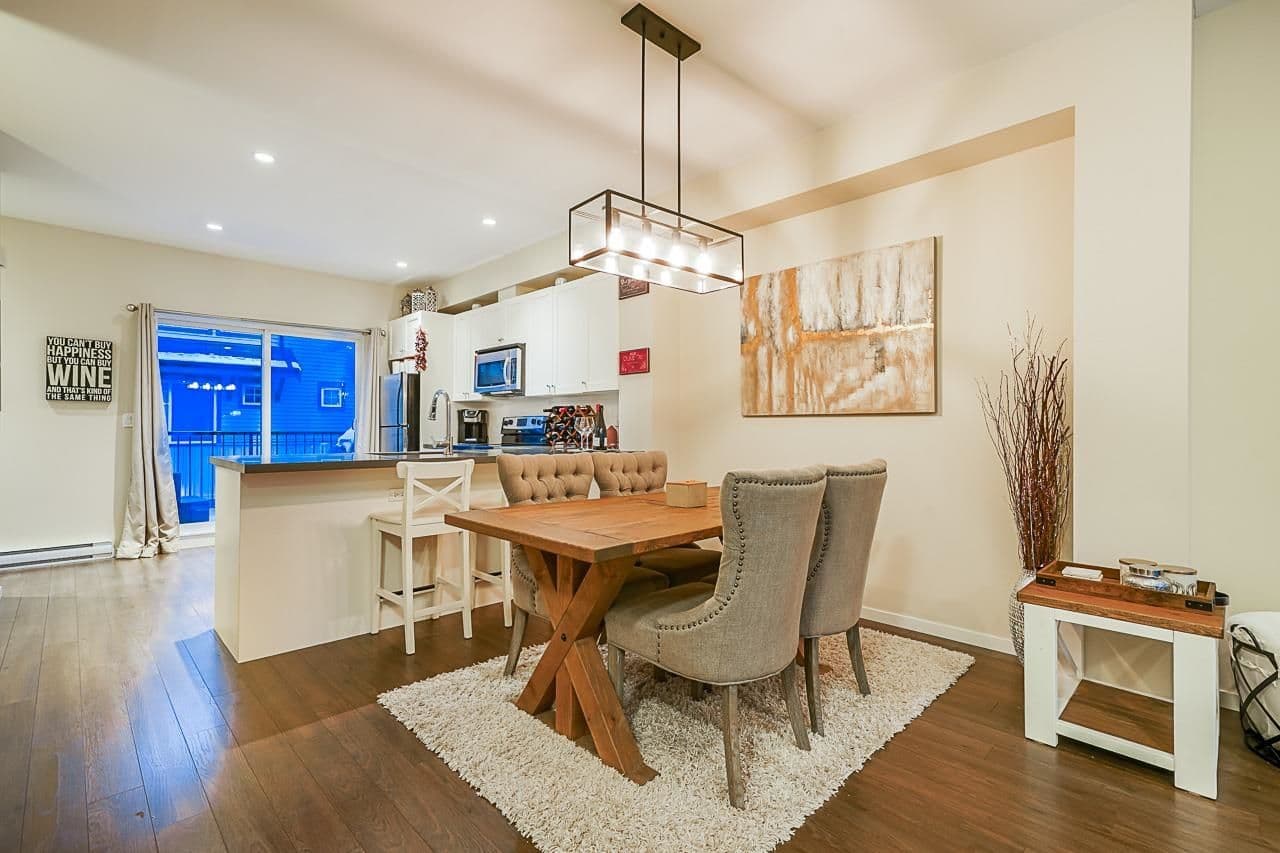 Property photo ba738119-12fb-4958-ad70-4f5a9e9ad302