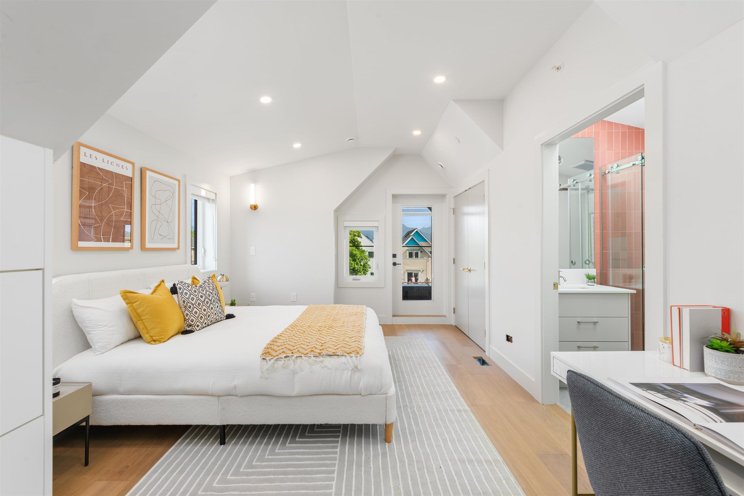 Property photo f04149e9-dd91-43bc-8894-45b7bf302485