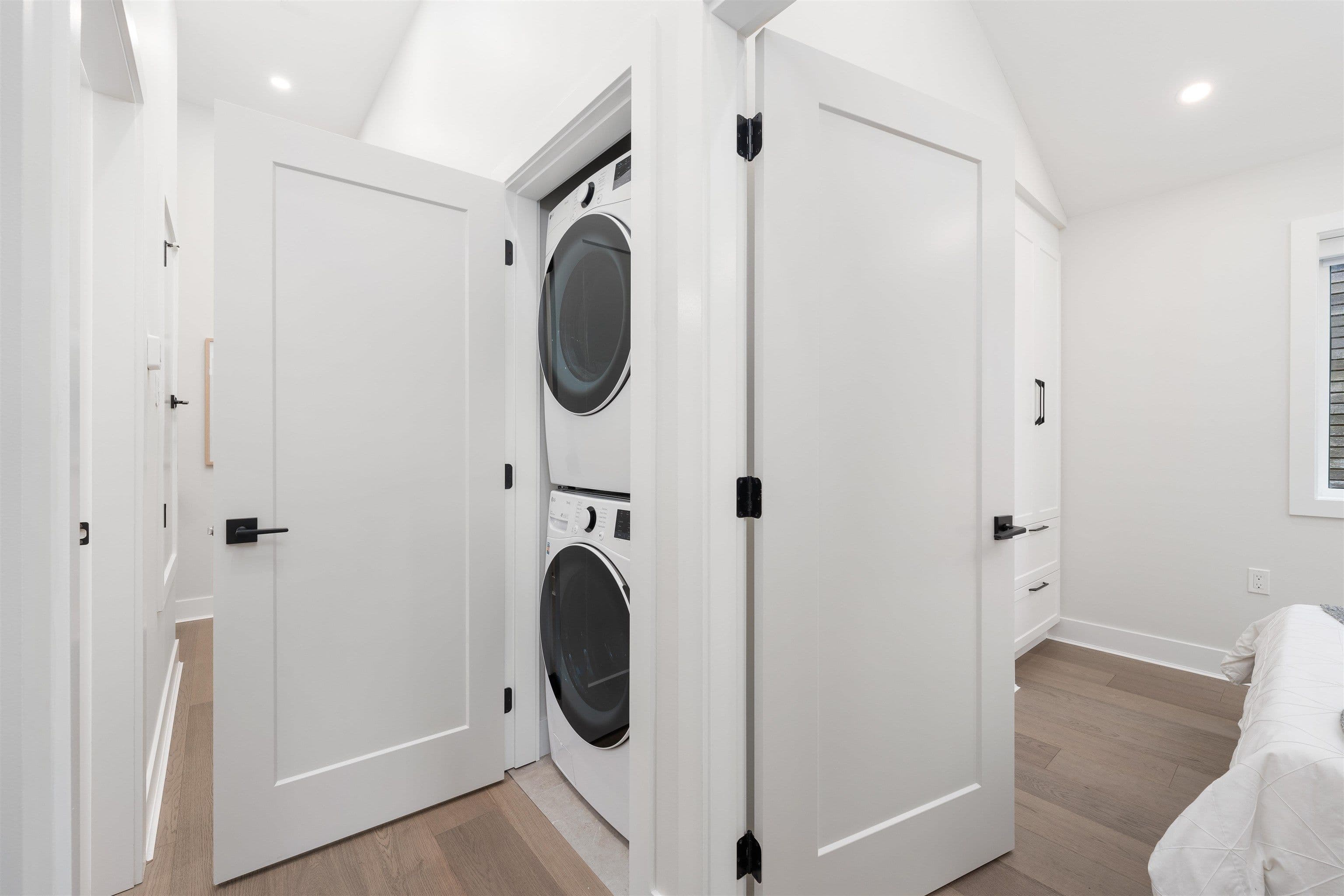 Property photo c04e8275-8da2-4ea7-b408-5a536a287536
