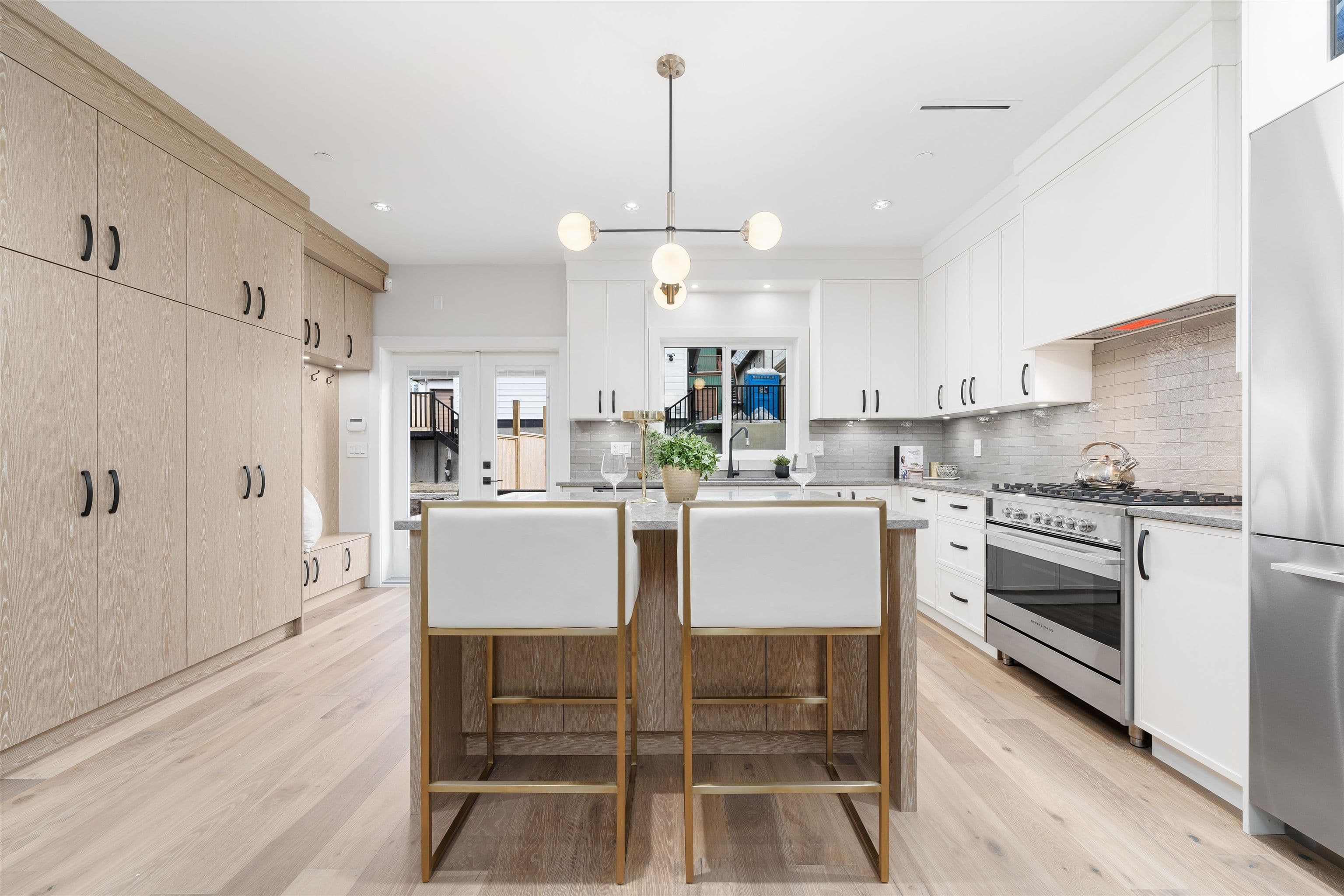Property photo 121bbcee-61d3-4d98-b4a4-96942688c00f