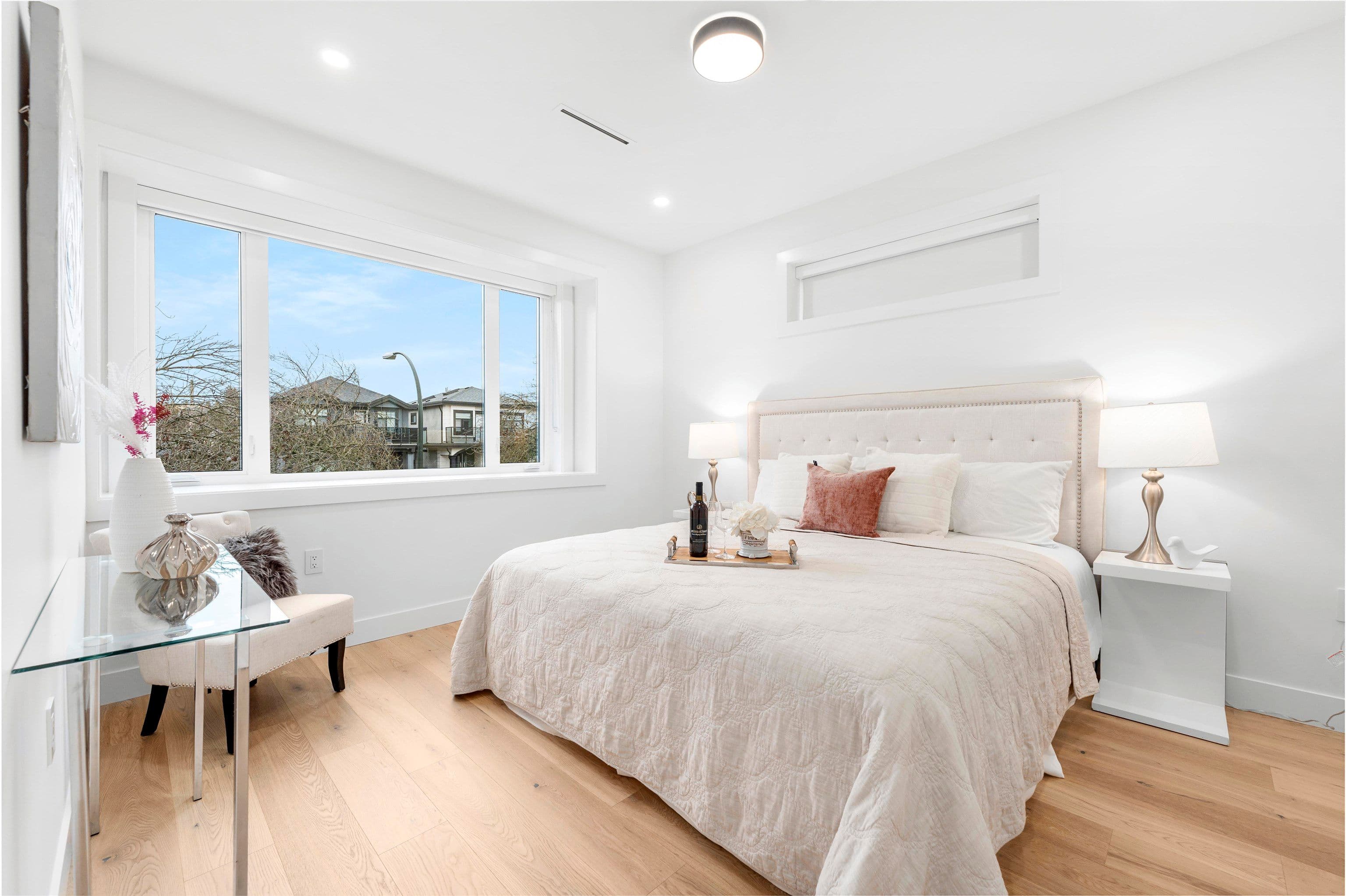 Property photo e03525e8-7435-4a5a-bc07-89e44a2091f7