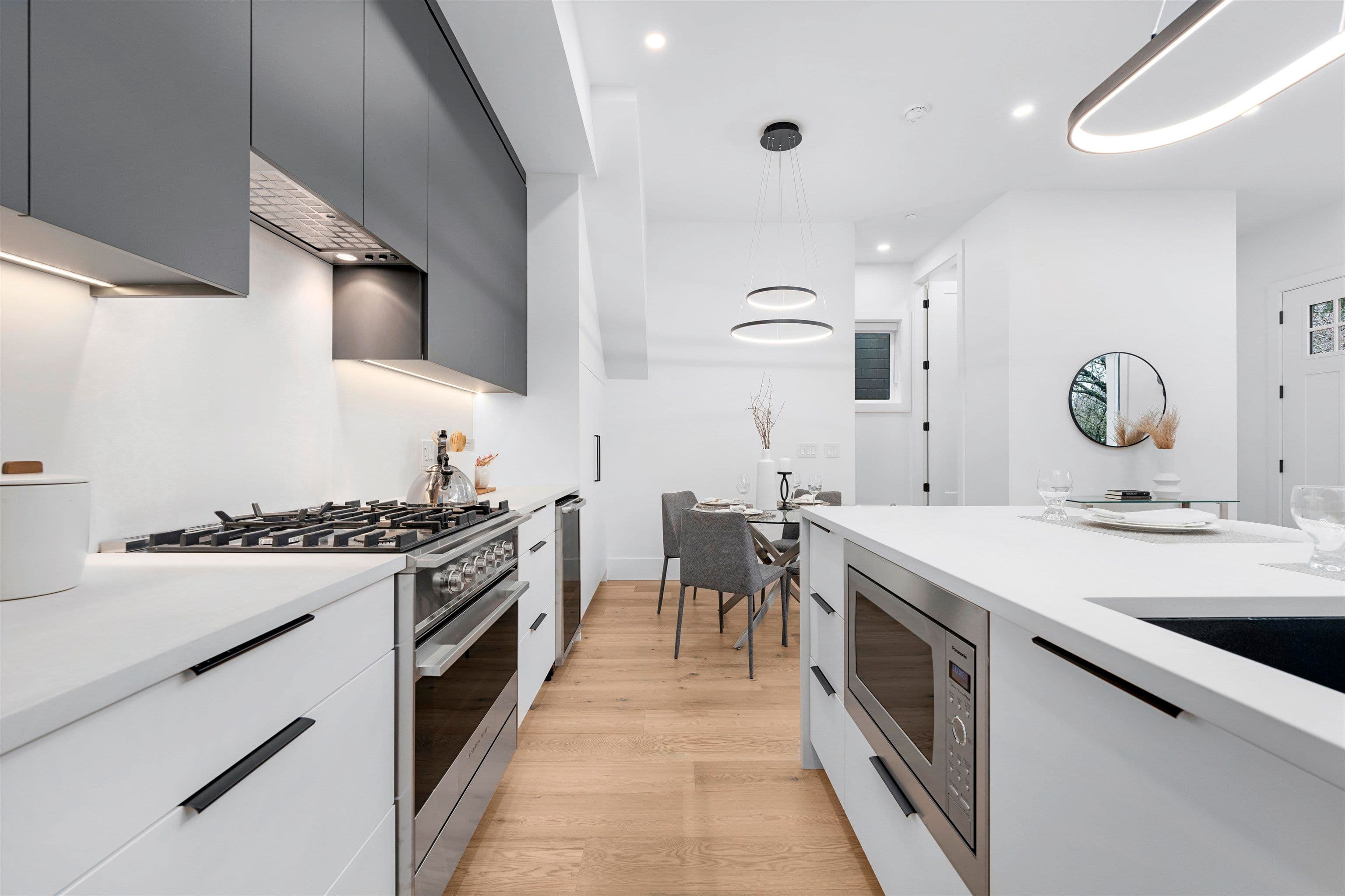 Property photo 4984d338-5ff9-476e-b692-69780a610cc3