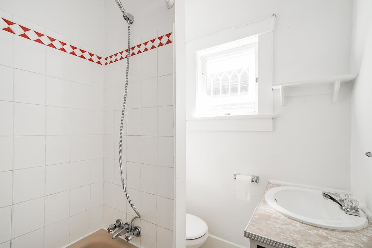 Property photo f212792b-691c-4574-91ed-cef9906571fd