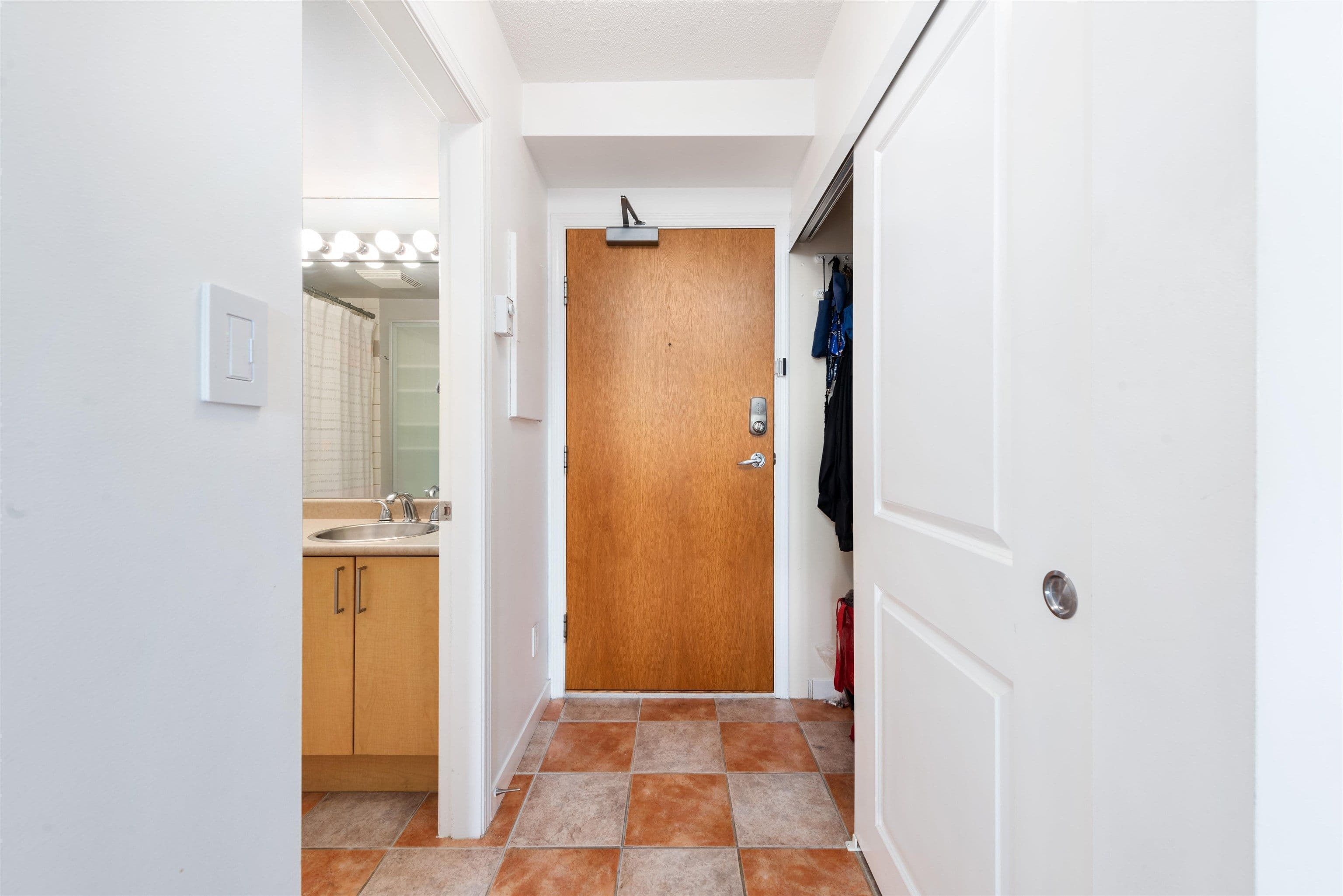 Property photo 8ebdc40e-4716-406f-8785-7febeb1aaeaa