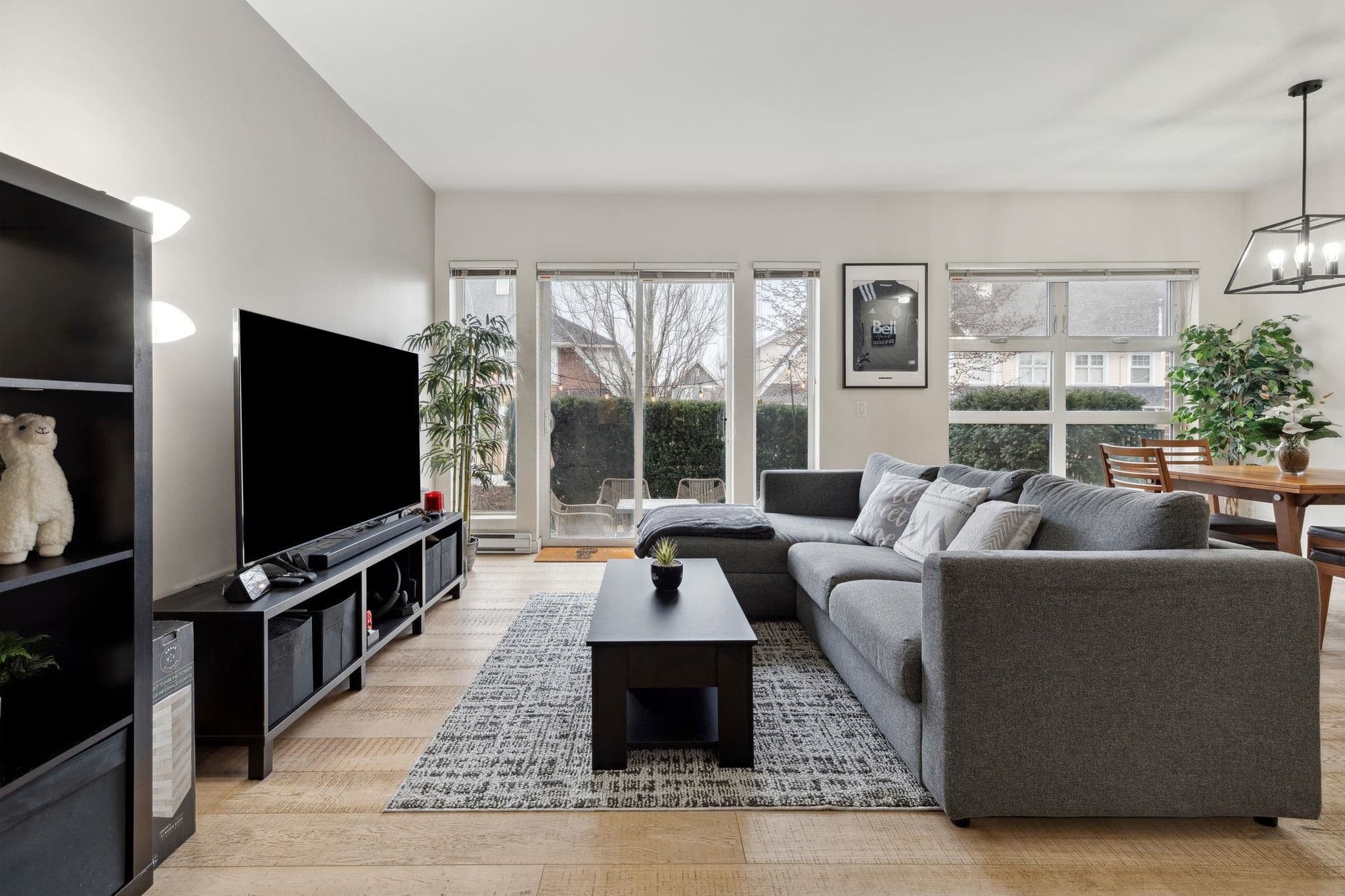 Property photo cec67064-4329-41e9-ab16-5b416190a444