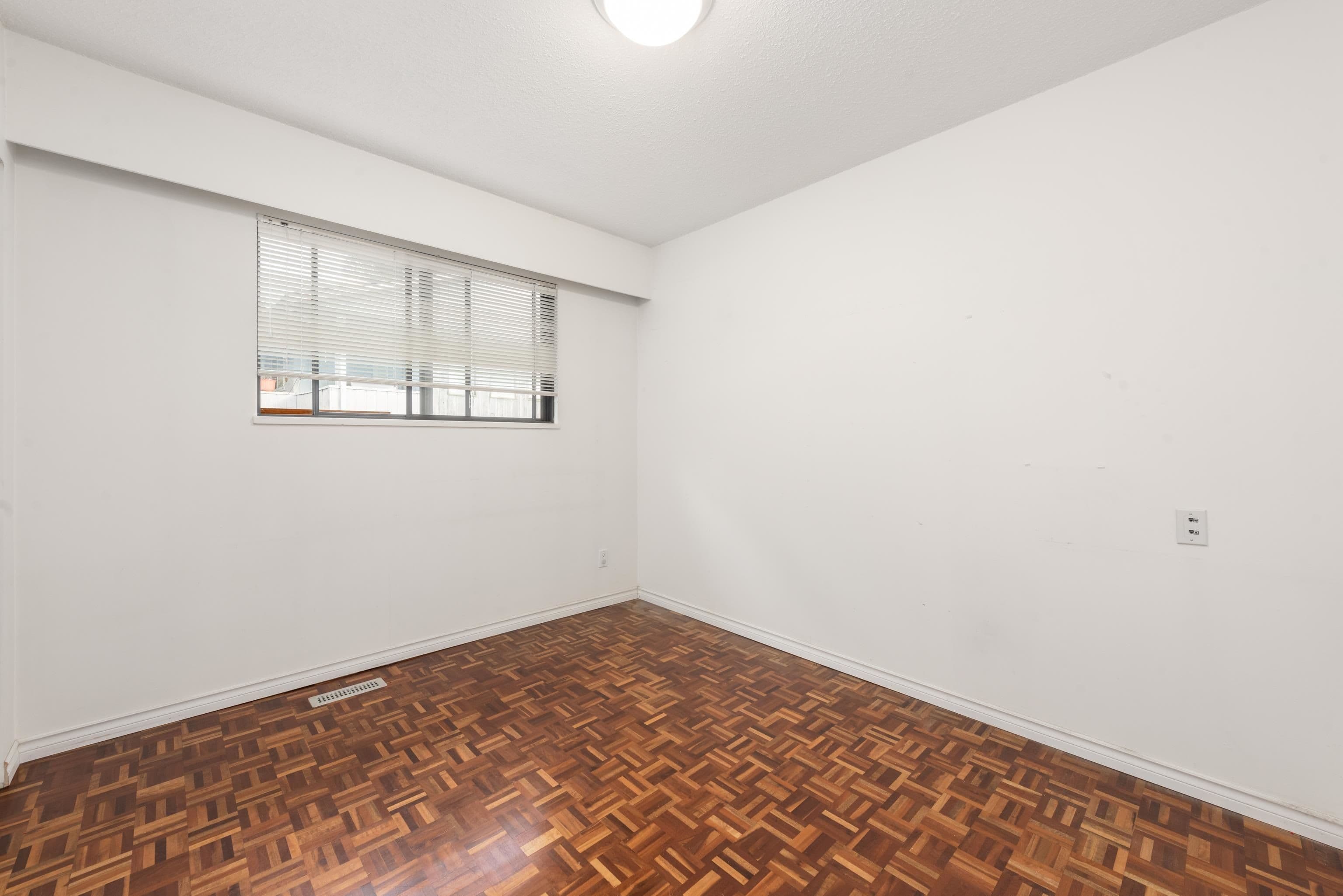 Property photo 3b348312-f11a-4786-9825-325feee67337