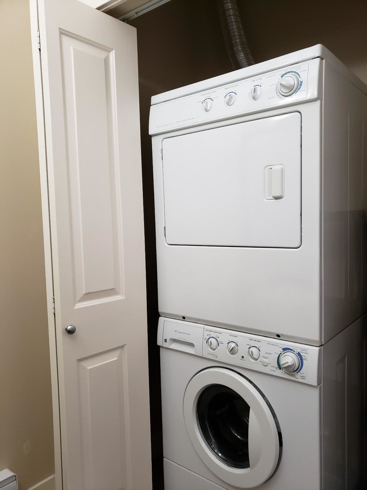 Property photo c9d3b041-8075-4fe6-bece-eeb457b7d327