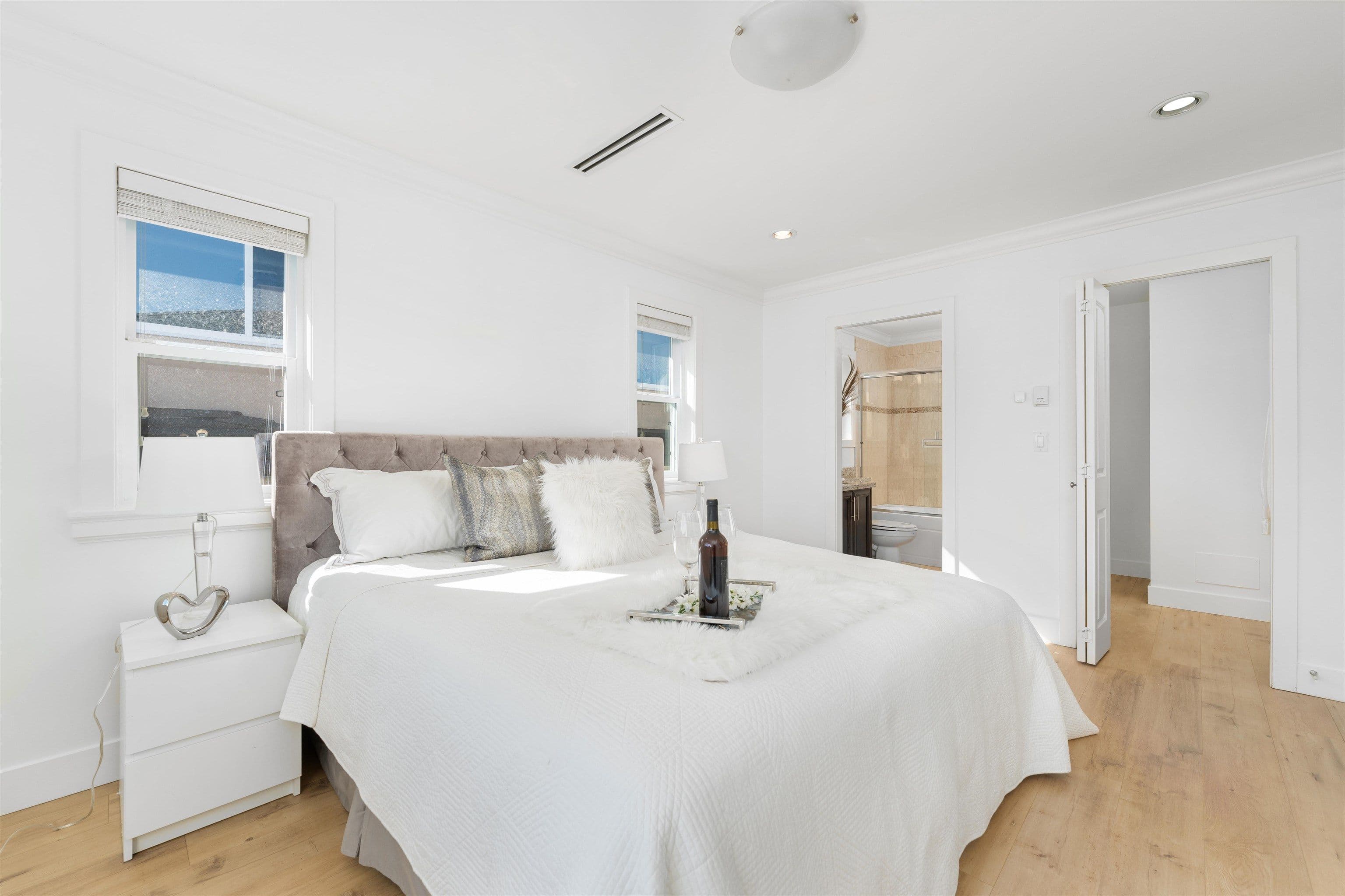 Property photo c606753b-d838-466f-9654-3d590645afa0