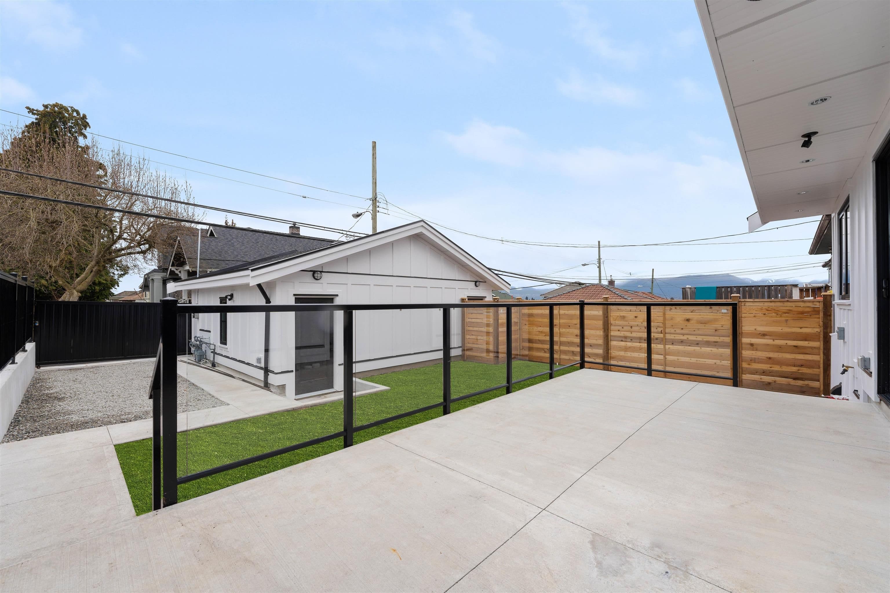 Property photo d25c175b-eab5-48c8-8488-e46ef2bfc812