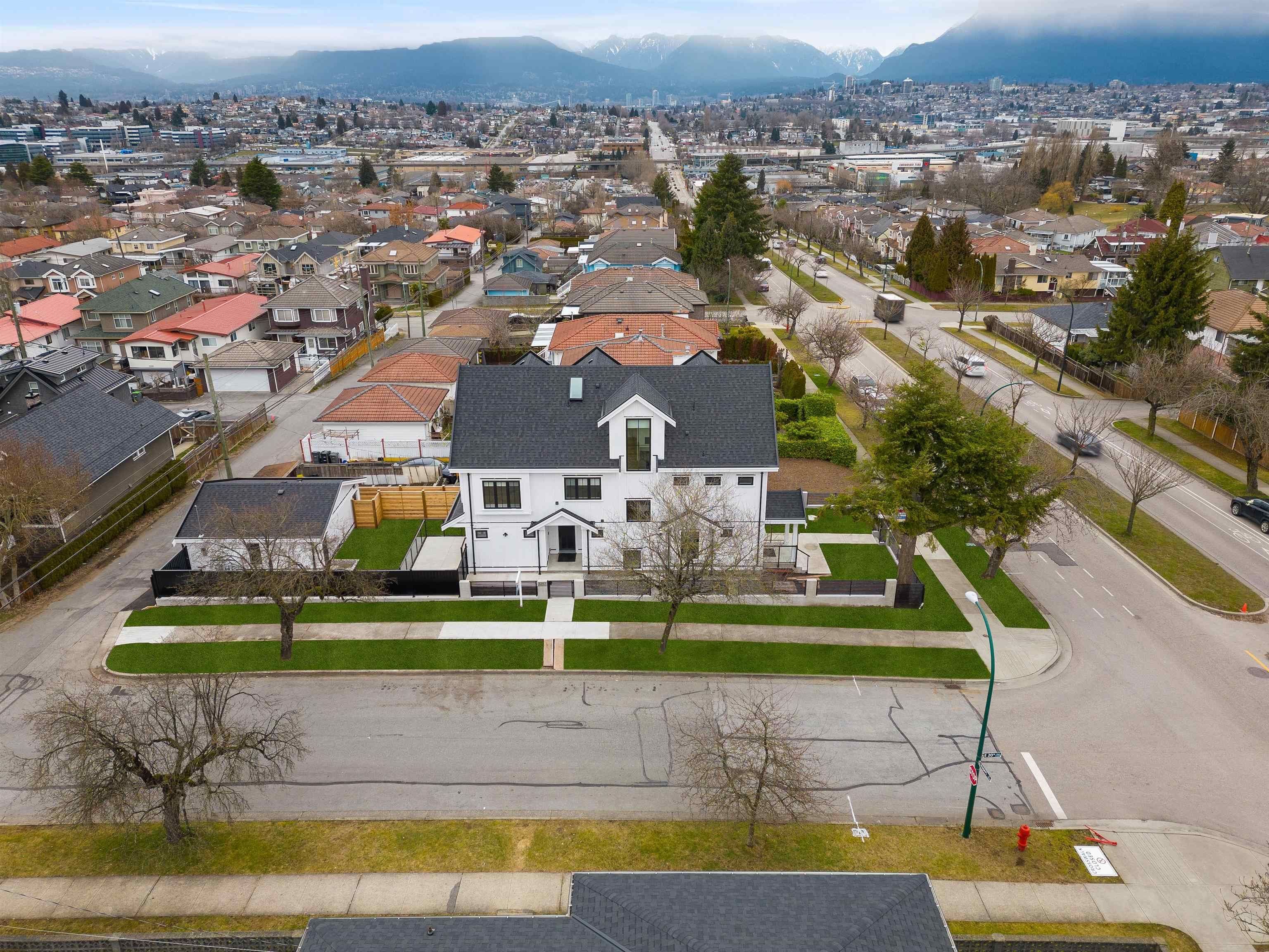 Property photo df2b6b07-4962-4d8b-accd-4267cb555e38