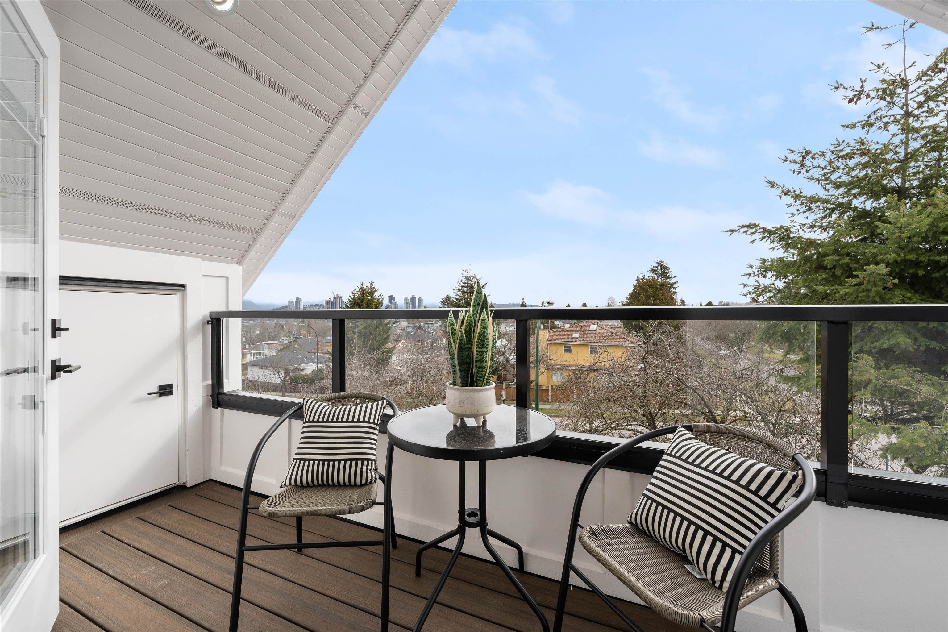 Property photo 5d318272-1671-4f73-b4c6-20ee617f6608
