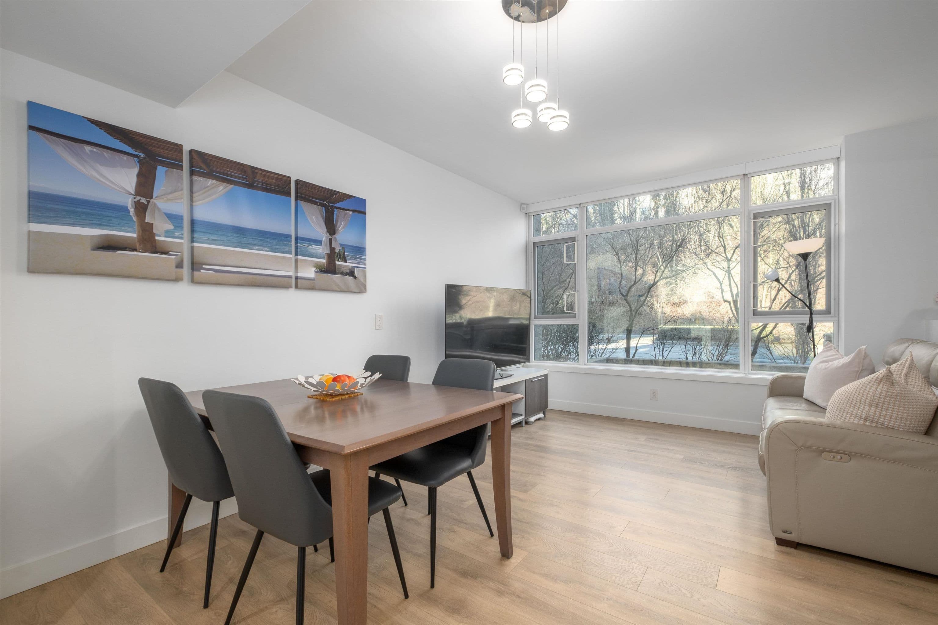 Property photo f0a1038f-af39-4dea-b090-0dfe29b106d8