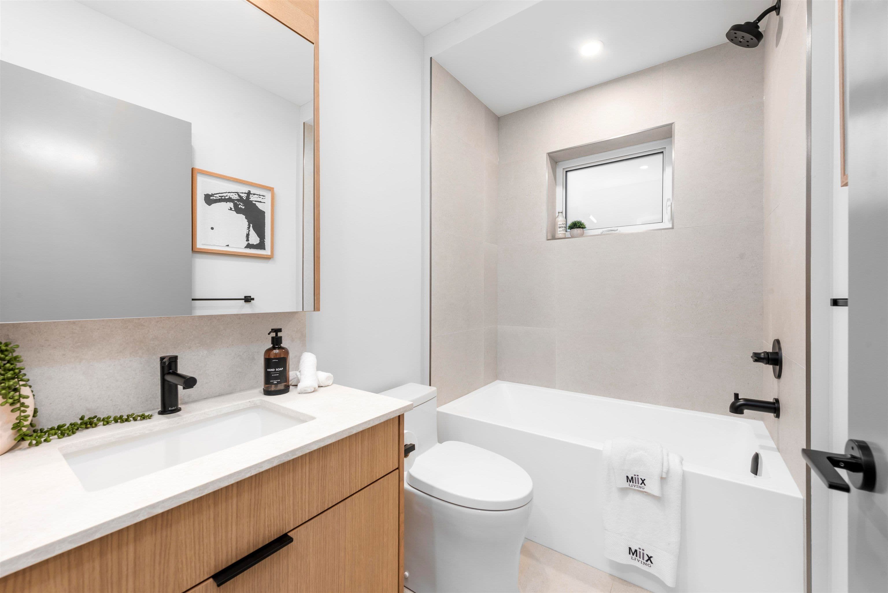 Property photo 8c4d2872-a0b7-478b-b28c-2195f50b79f7