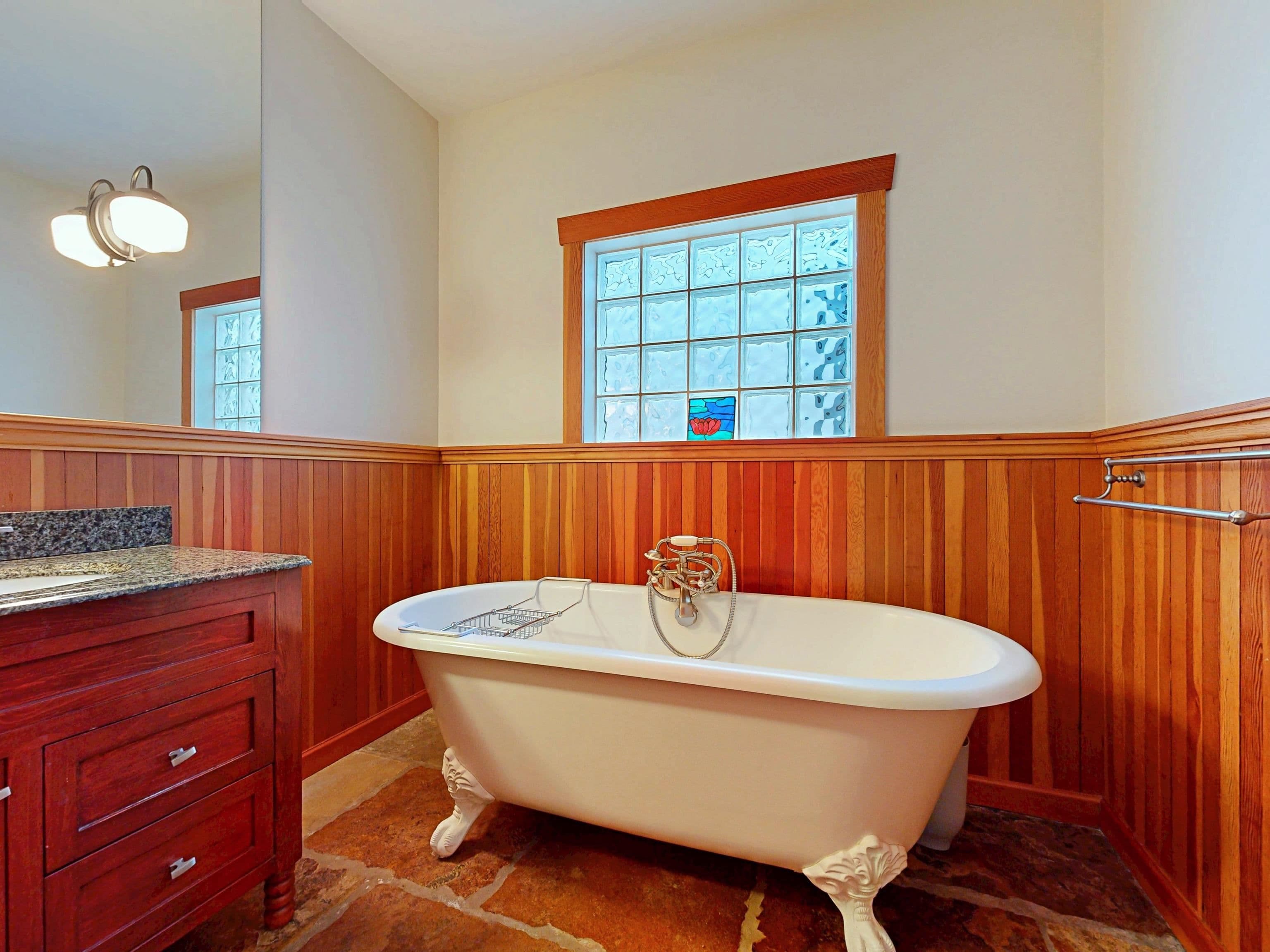 Property photo 4e80f965-8939-45ba-8f0a-b6b17bba419b