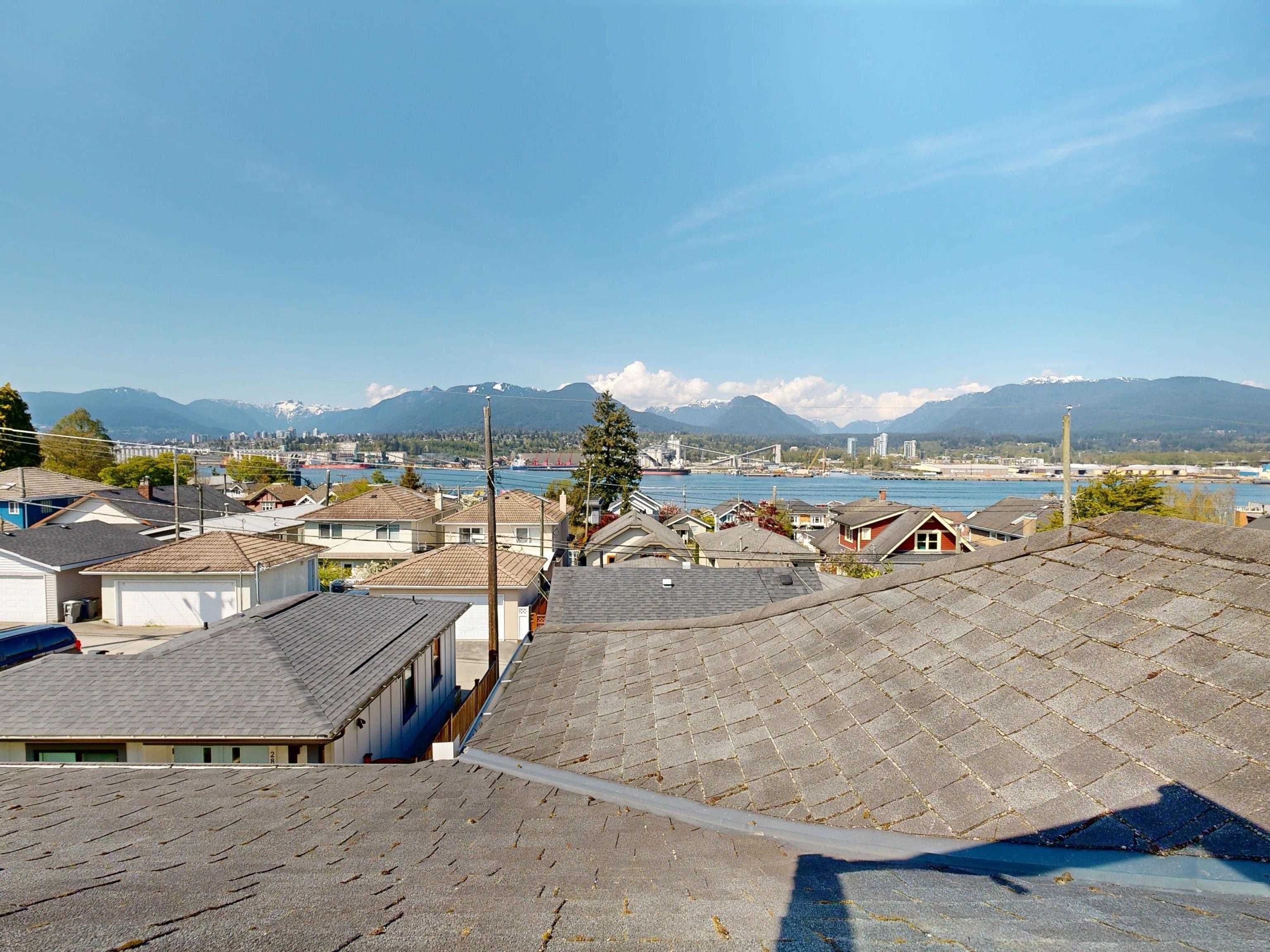 Property photo 9b56776d-d531-47fb-a72f-f06409045a93