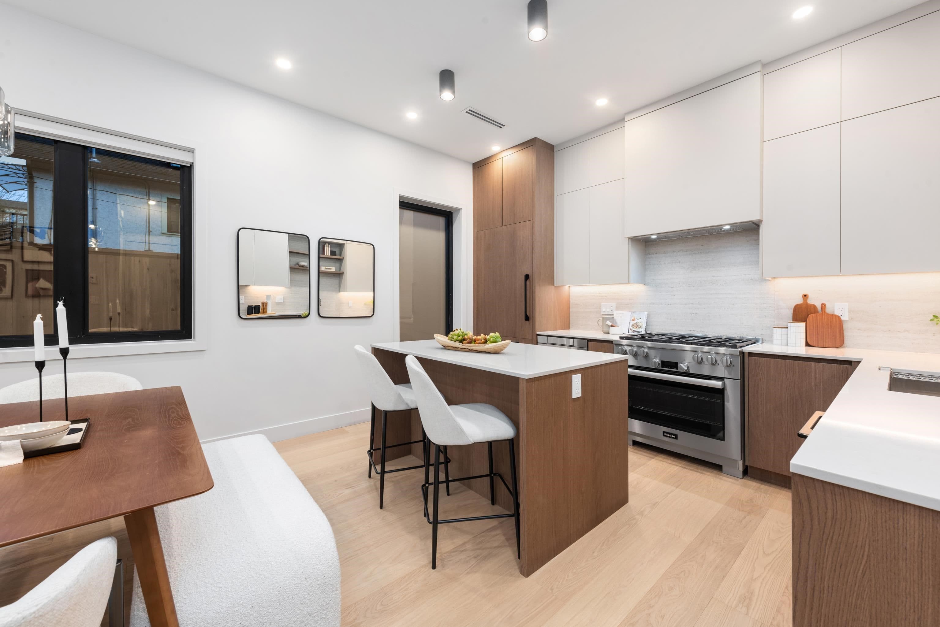 Property photo 8906bf77-17b5-495b-9245-12d7247ba580